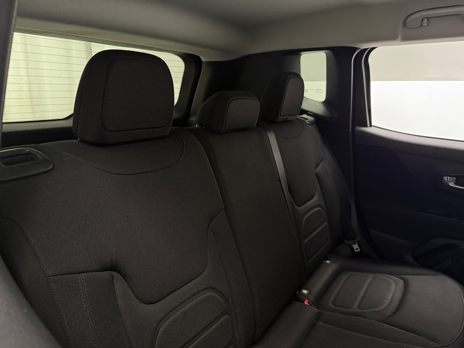 Thumbnail: 2020 Jeep Renegade - 6