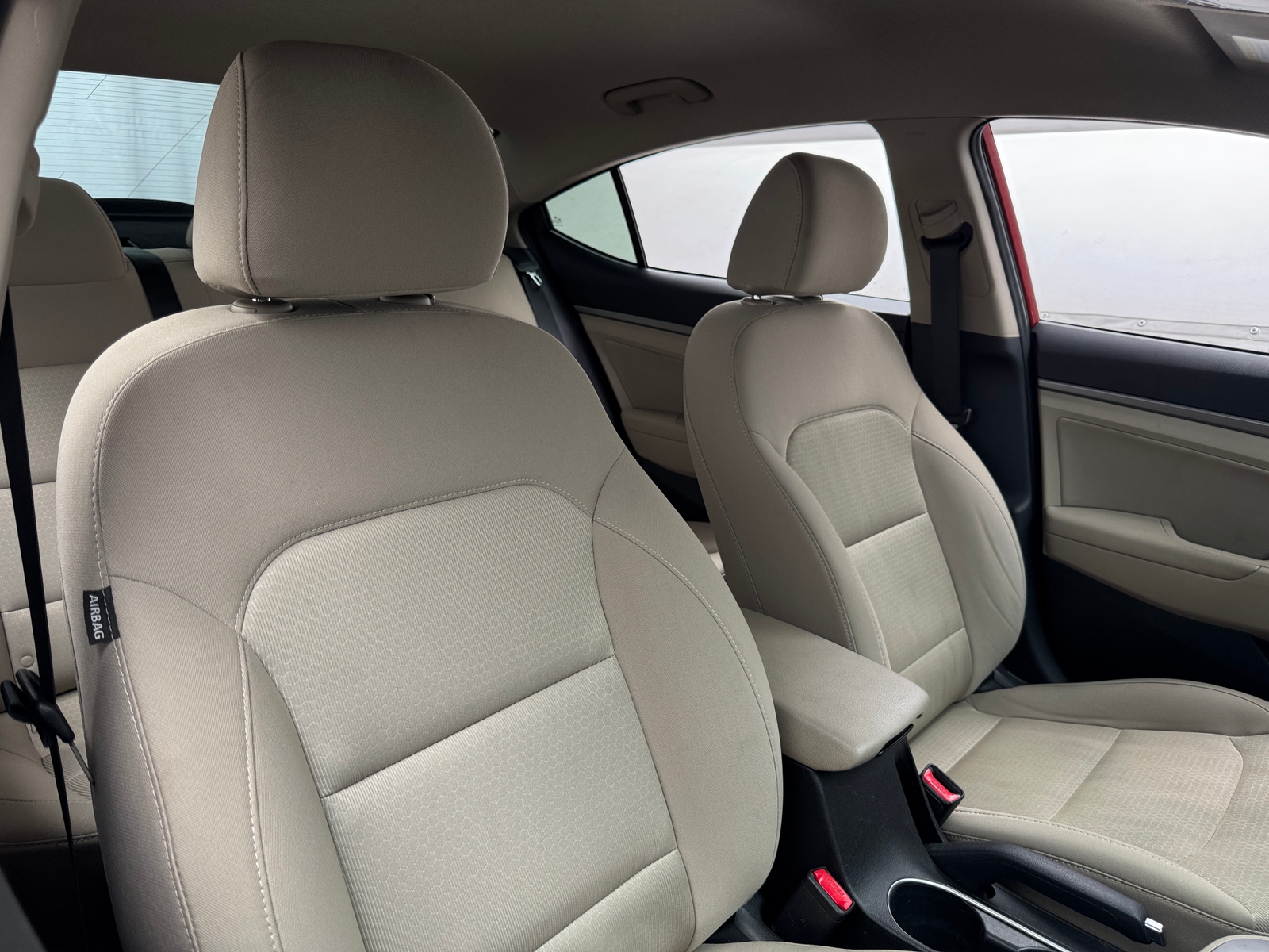 Thumbnail: 2017 Hyundai Elantra - 2