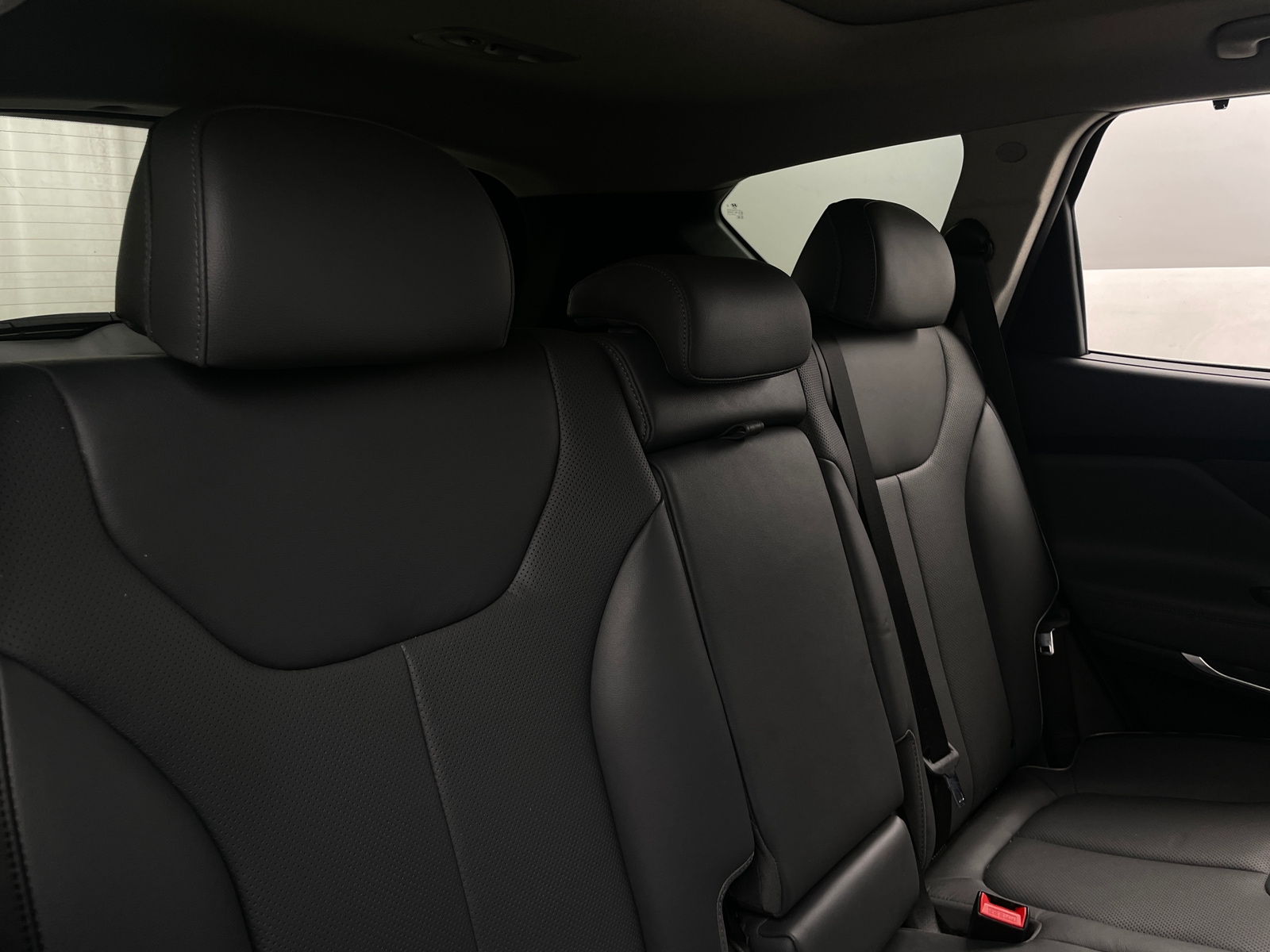 Thumbnail: 2021 Hyundai Santa Fe - 6