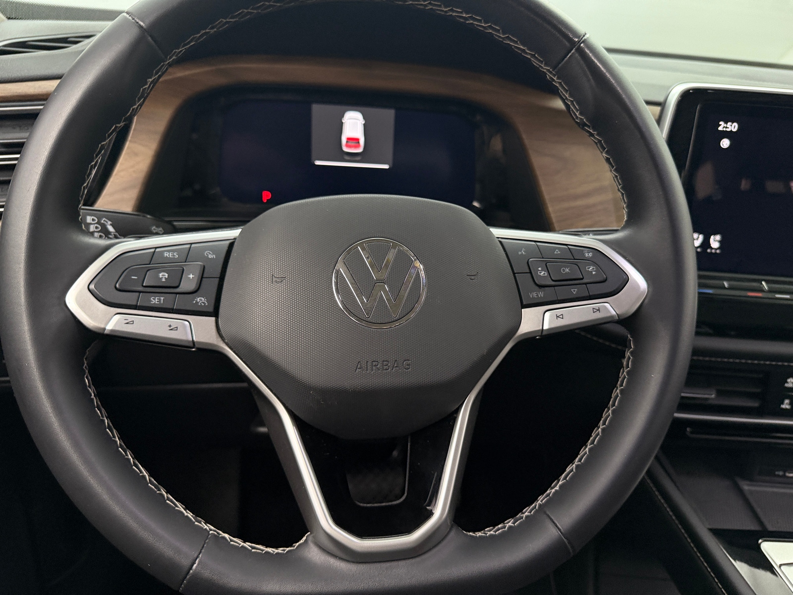 Thumbnail: 2024 Volkswagen Atlas - 4