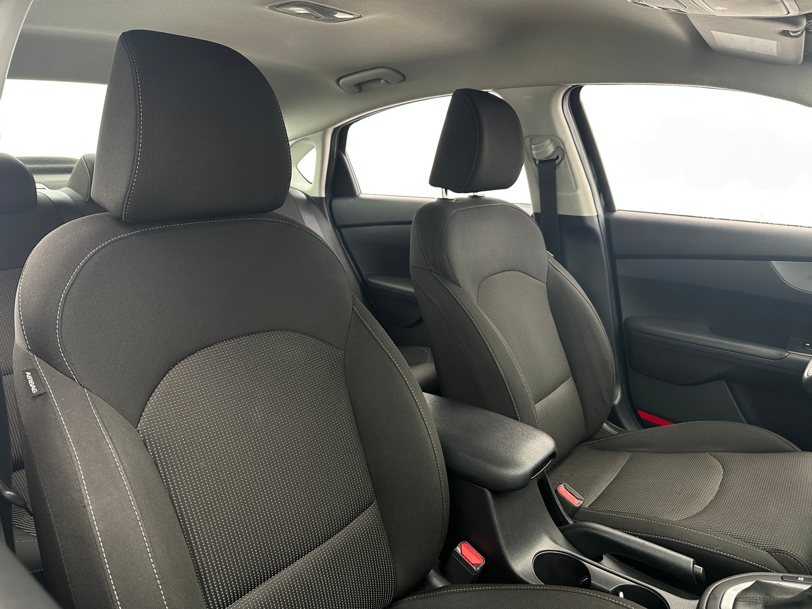 Thumbnail: 2020 Kia Forte - 2