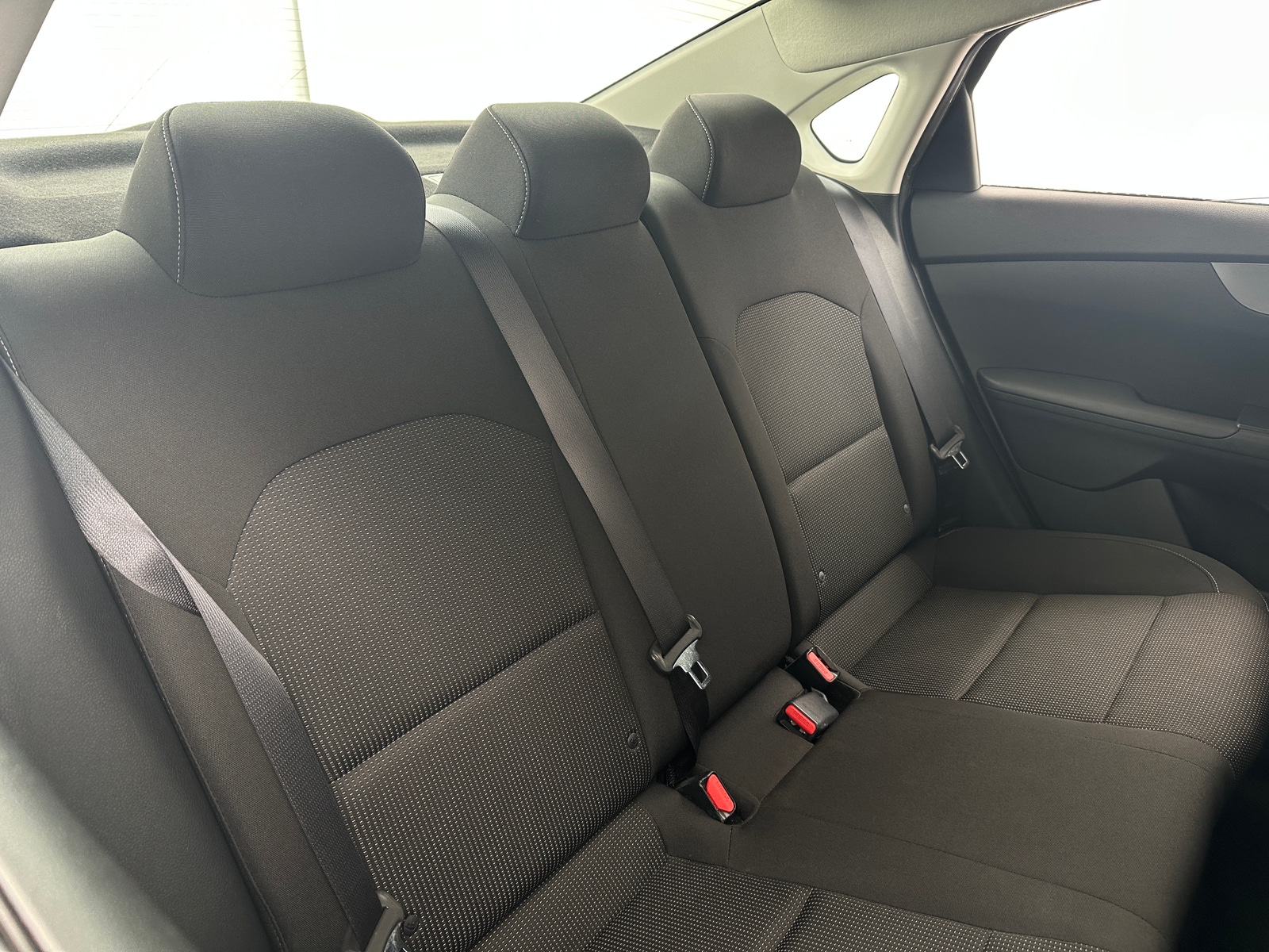 Thumbnail: 2020 Kia Forte - 6