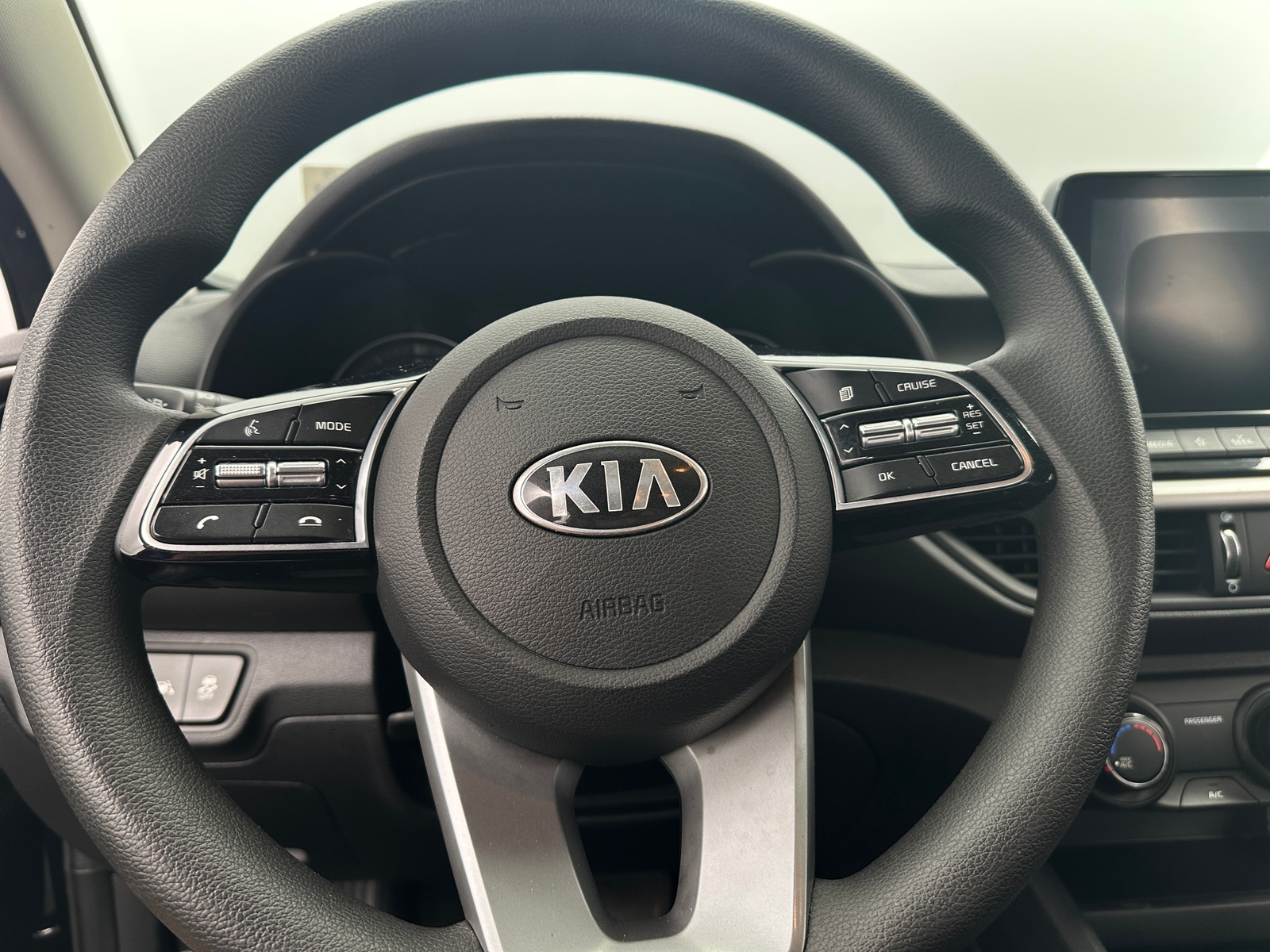 Thumbnail: 2020 Kia Forte - 5