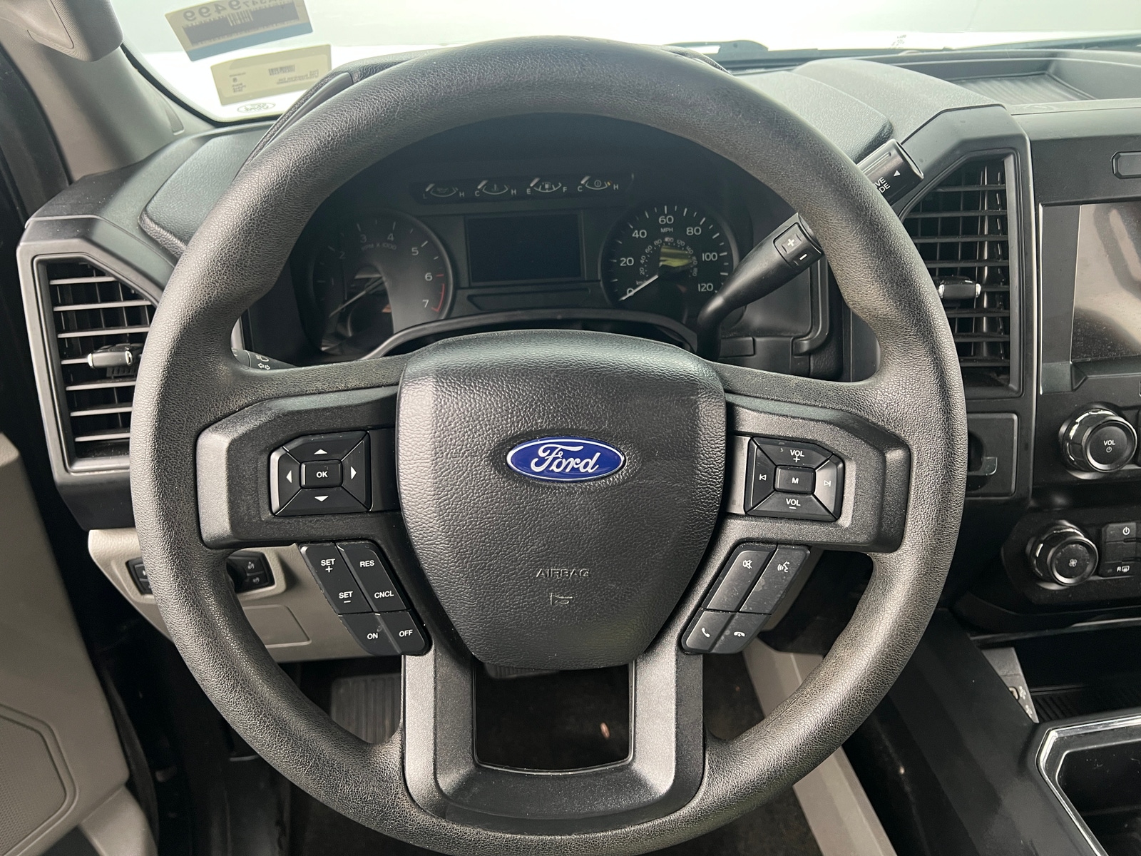 Thumbnail: 2019 Ford Econoline - 5