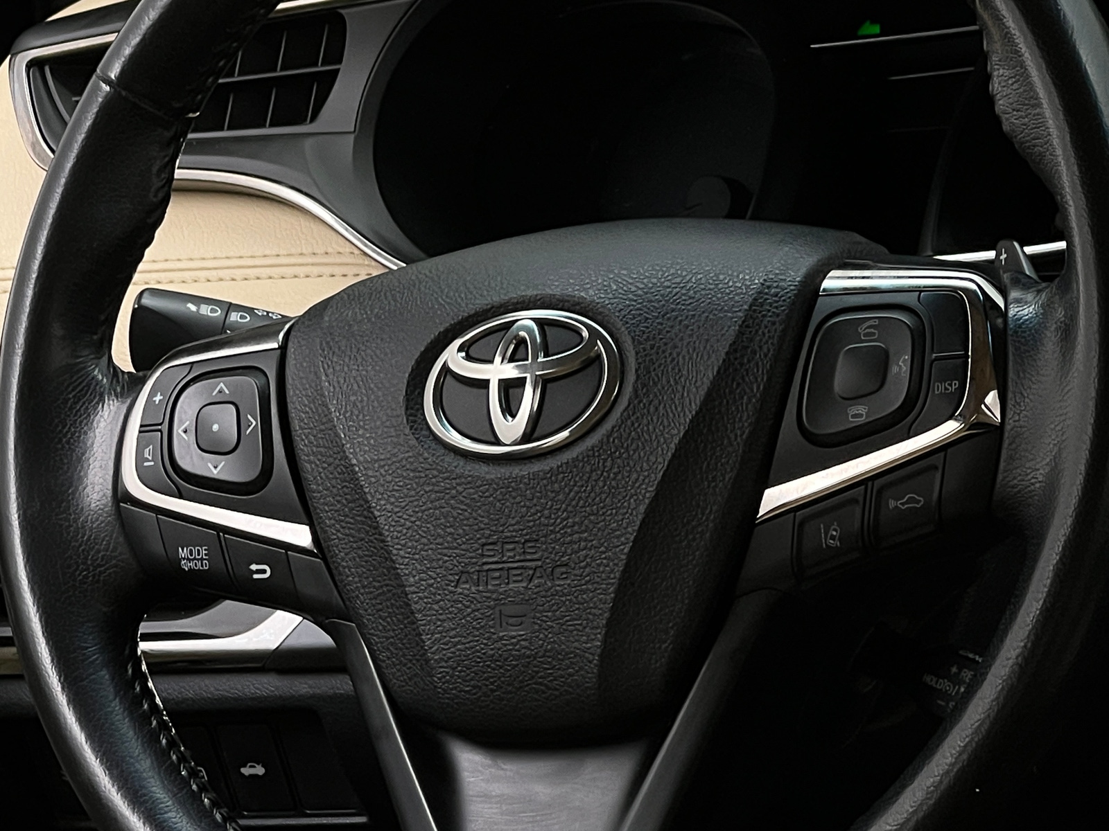 Thumbnail: 2017 Toyota Avalon - 4