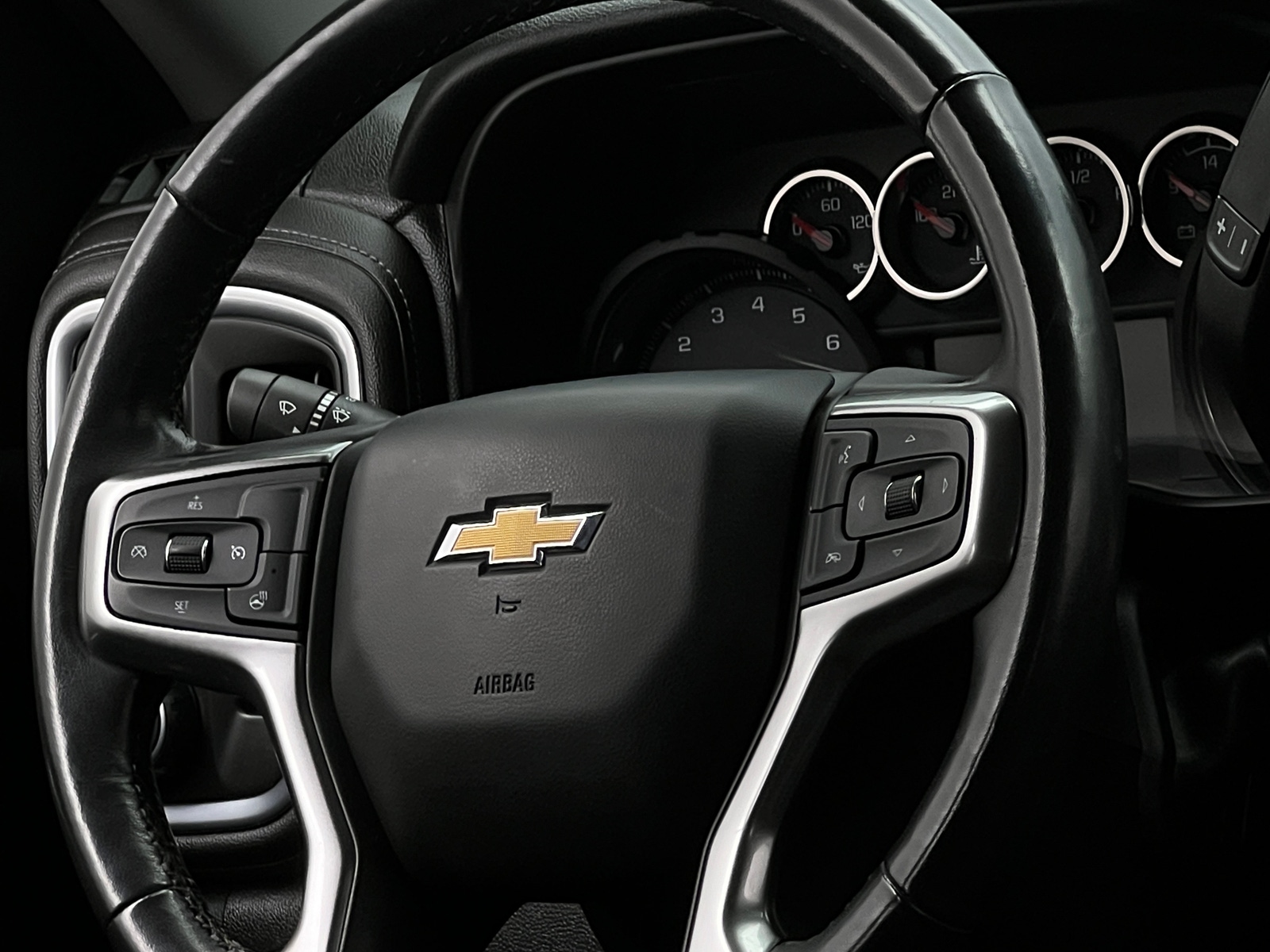 Thumbnail: 2020 Chevrolet Silverado 1500 - 5