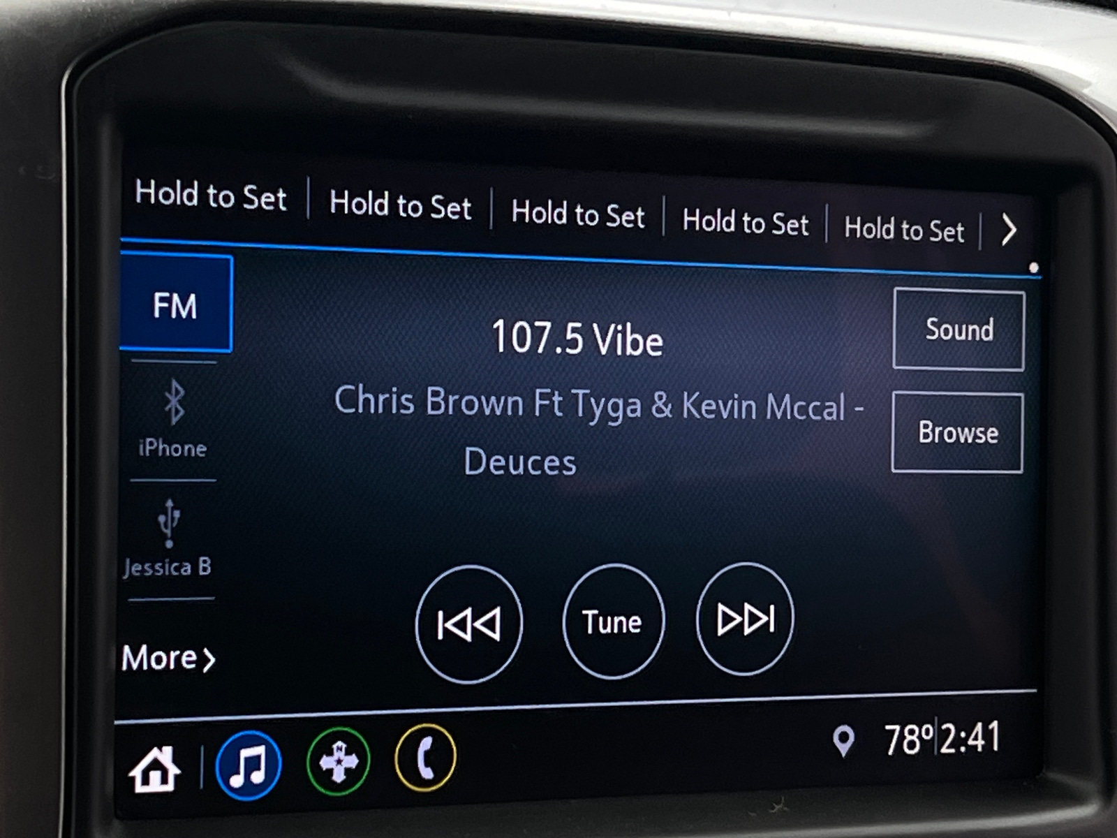 Thumbnail: 2020 Chevrolet Silverado 1500 - 4