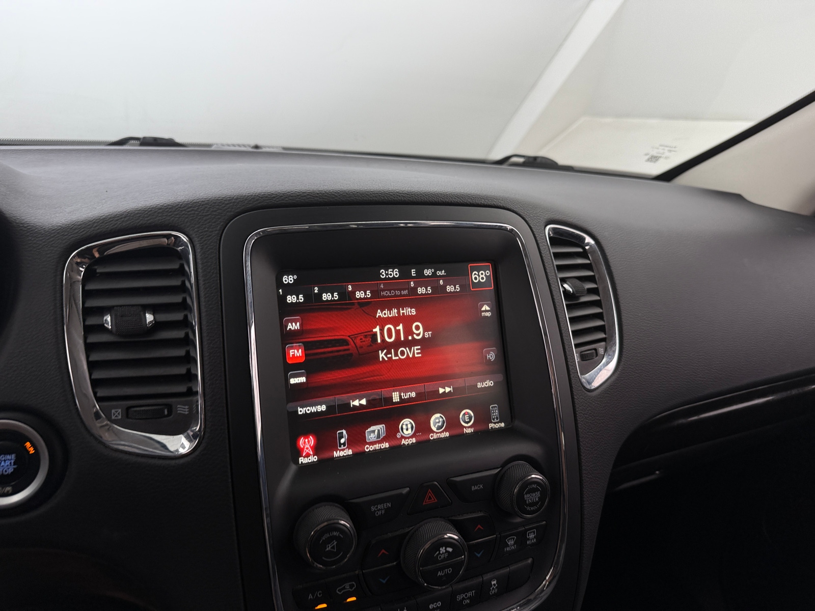 Thumbnail: 2017 Dodge Durango - 3
