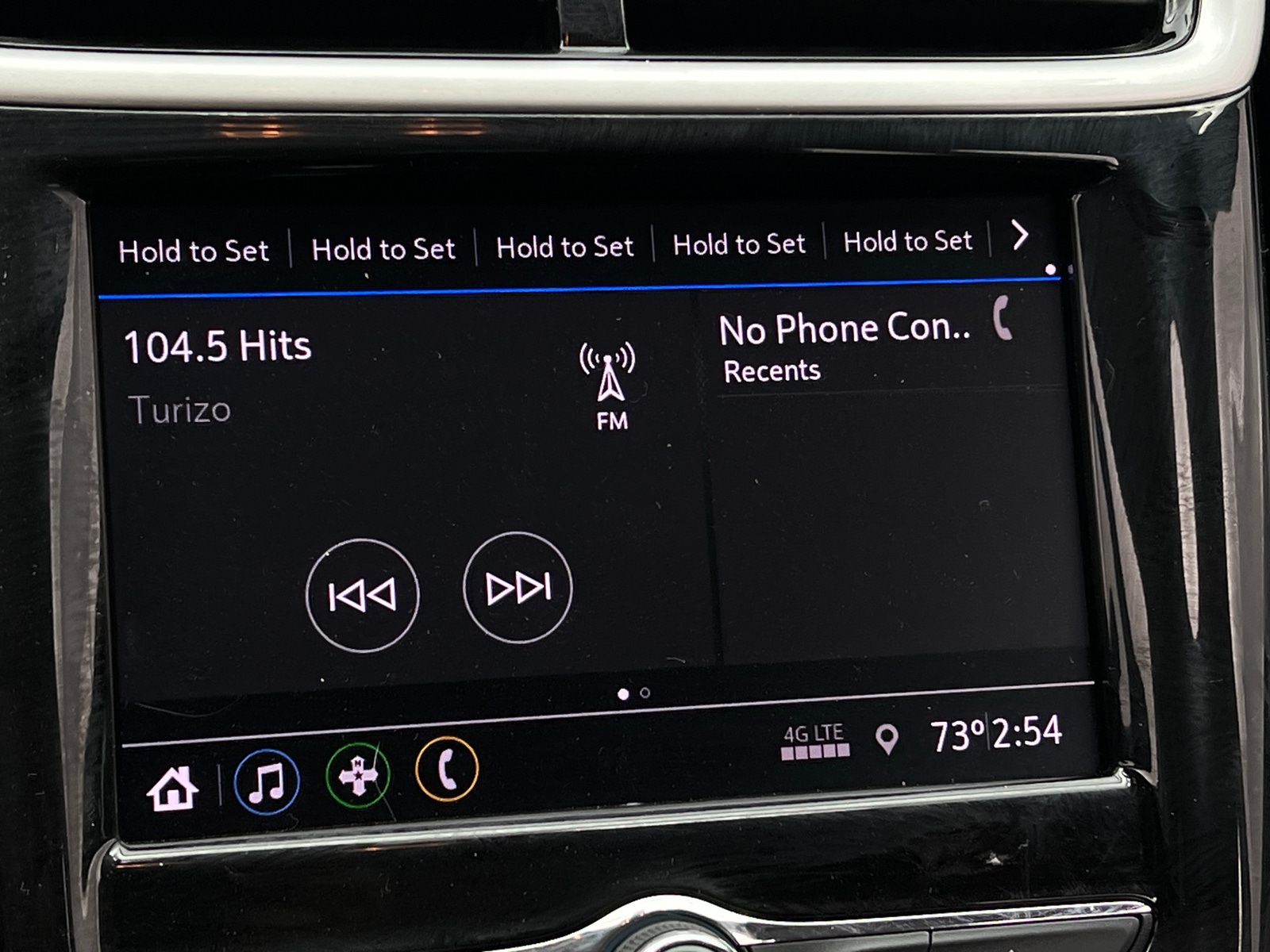 Thumbnail: 2020 Chevrolet Sonic - 4