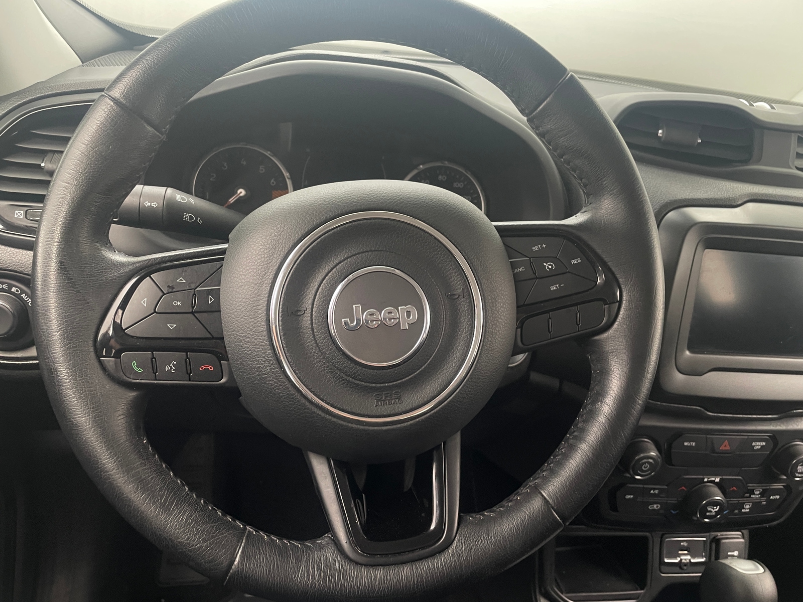 Thumbnail: 2020 Jeep Renegade - 5