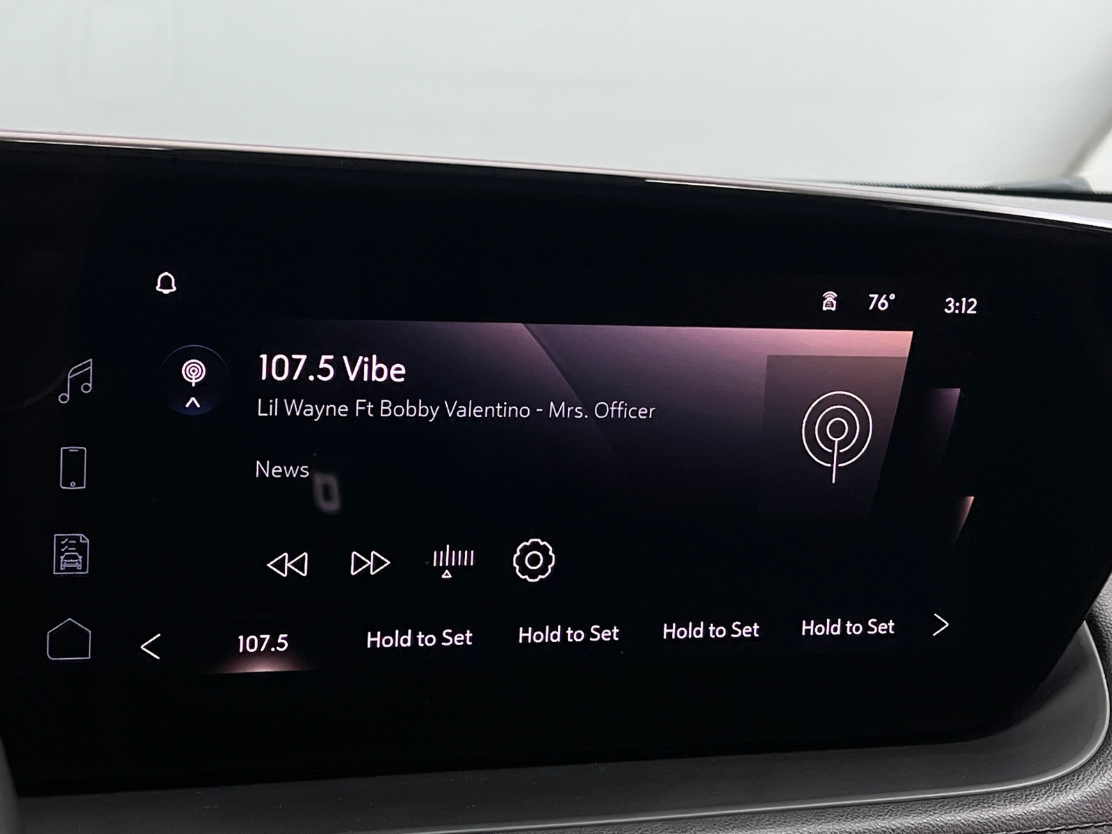 Thumbnail: 2024 Buick Encore GX - 3