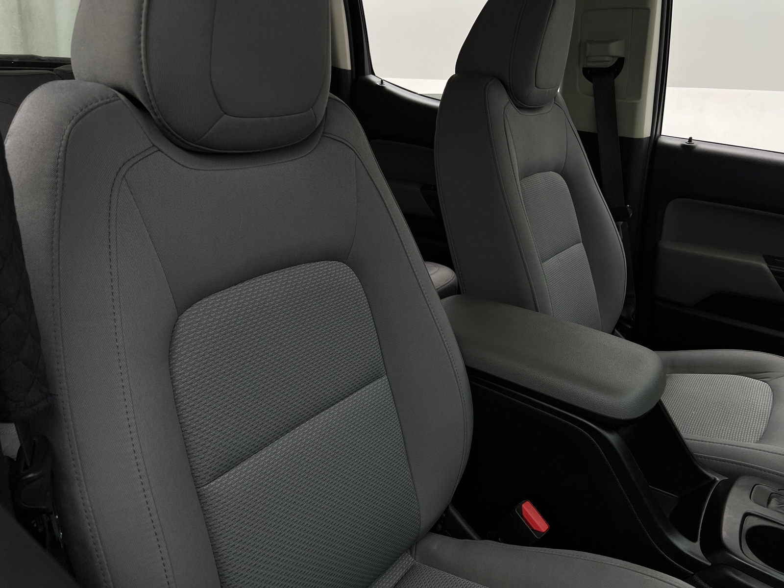 Thumbnail: 2020 Chevrolet Colorado - 2