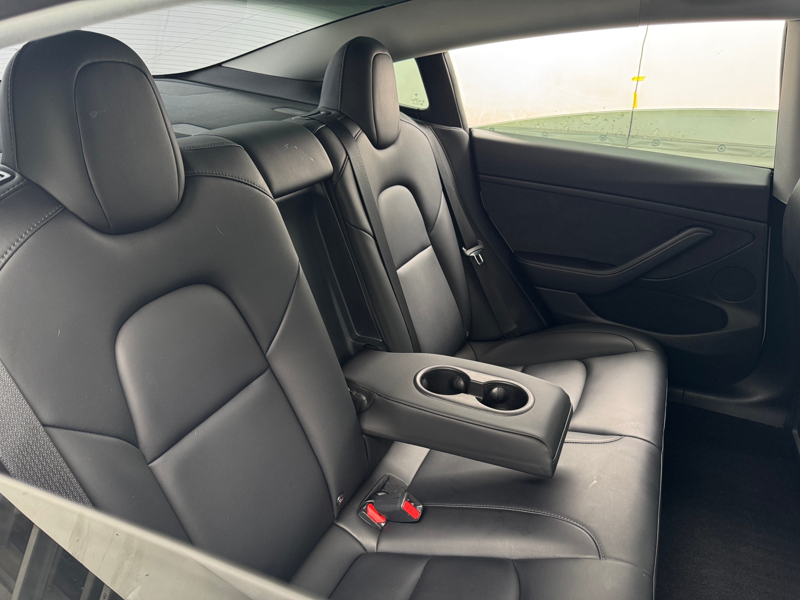 Thumbnail: 2021 Tesla Model 3 - 4