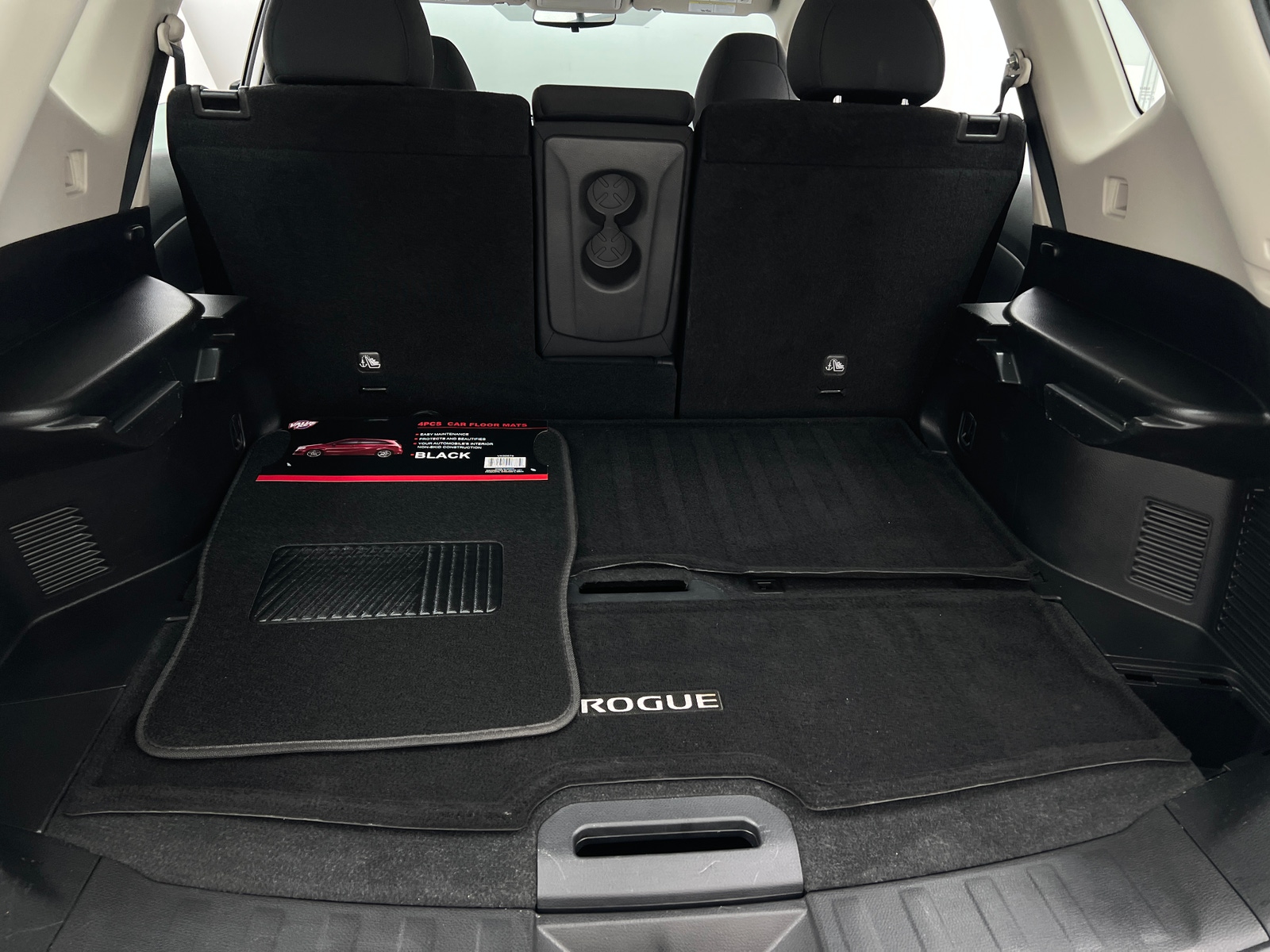 Thumbnail: 2018 Nissan Rogue - 7