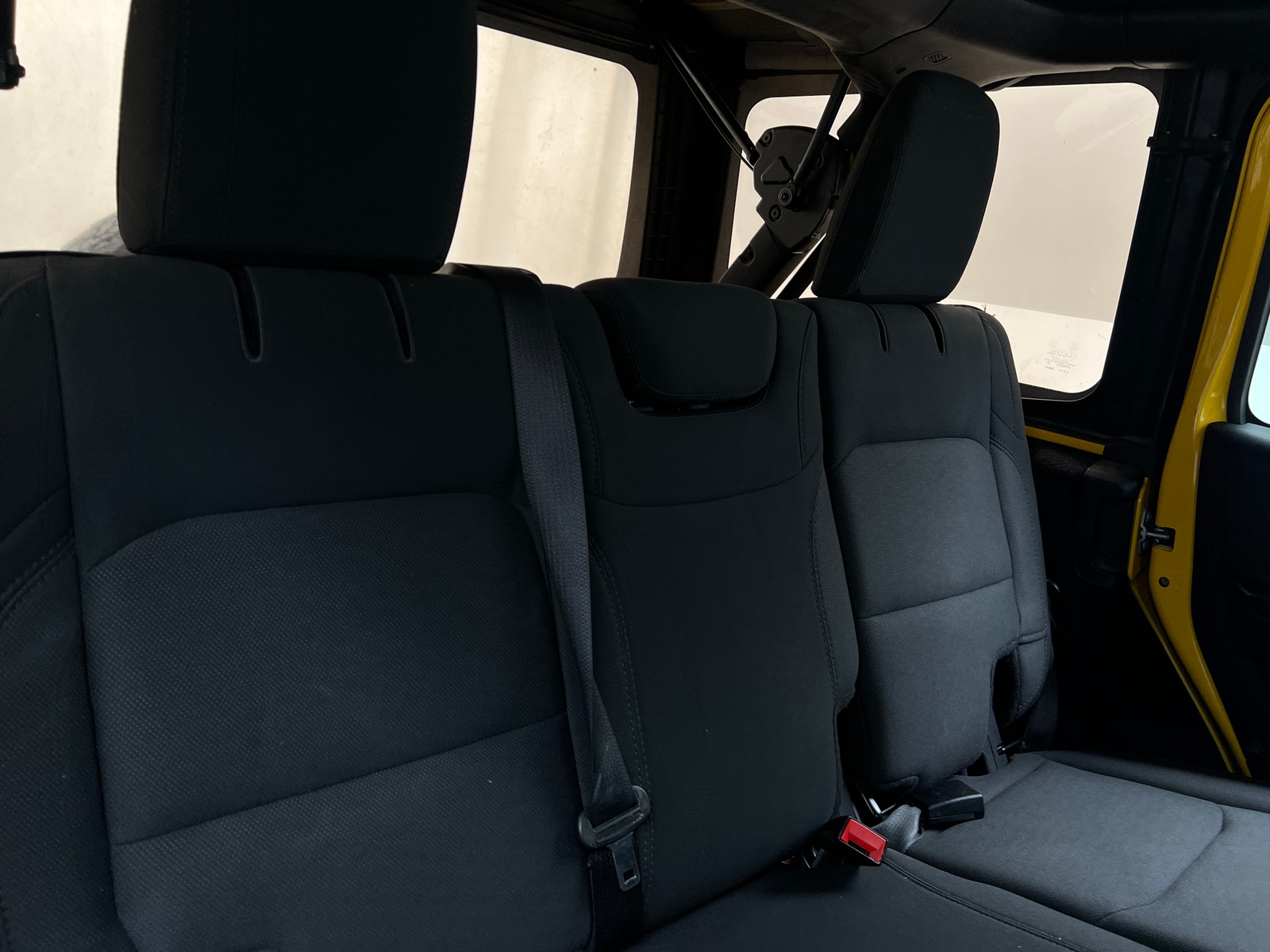 Thumbnail: 2019 Jeep Wrangler - 6