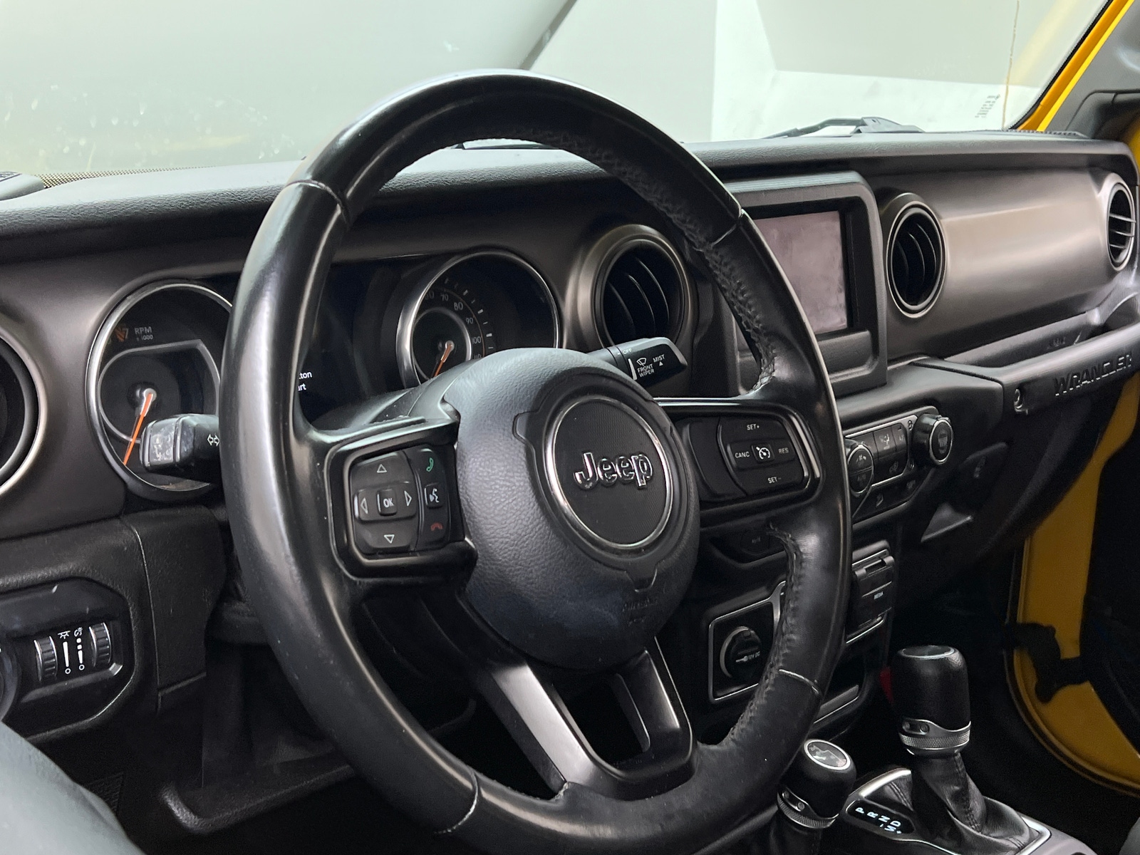 Thumbnail: 2019 Jeep Wrangler - 5