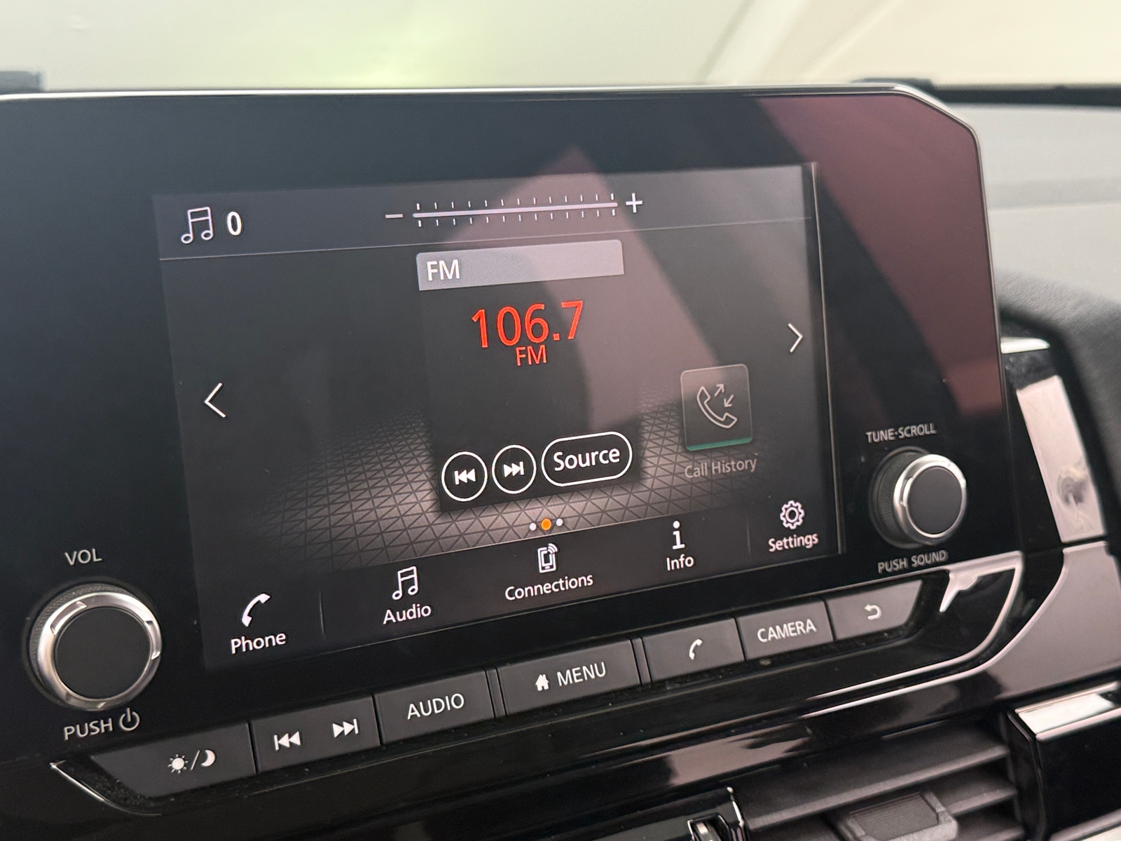 Thumbnail: 2022 Nissan Pathfinder - 4