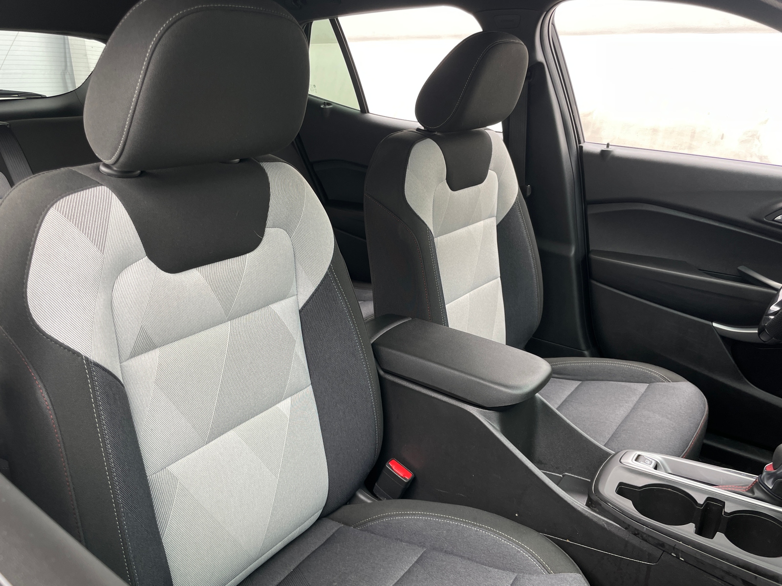 Thumbnail: 2024 Chevrolet Trax - 2
