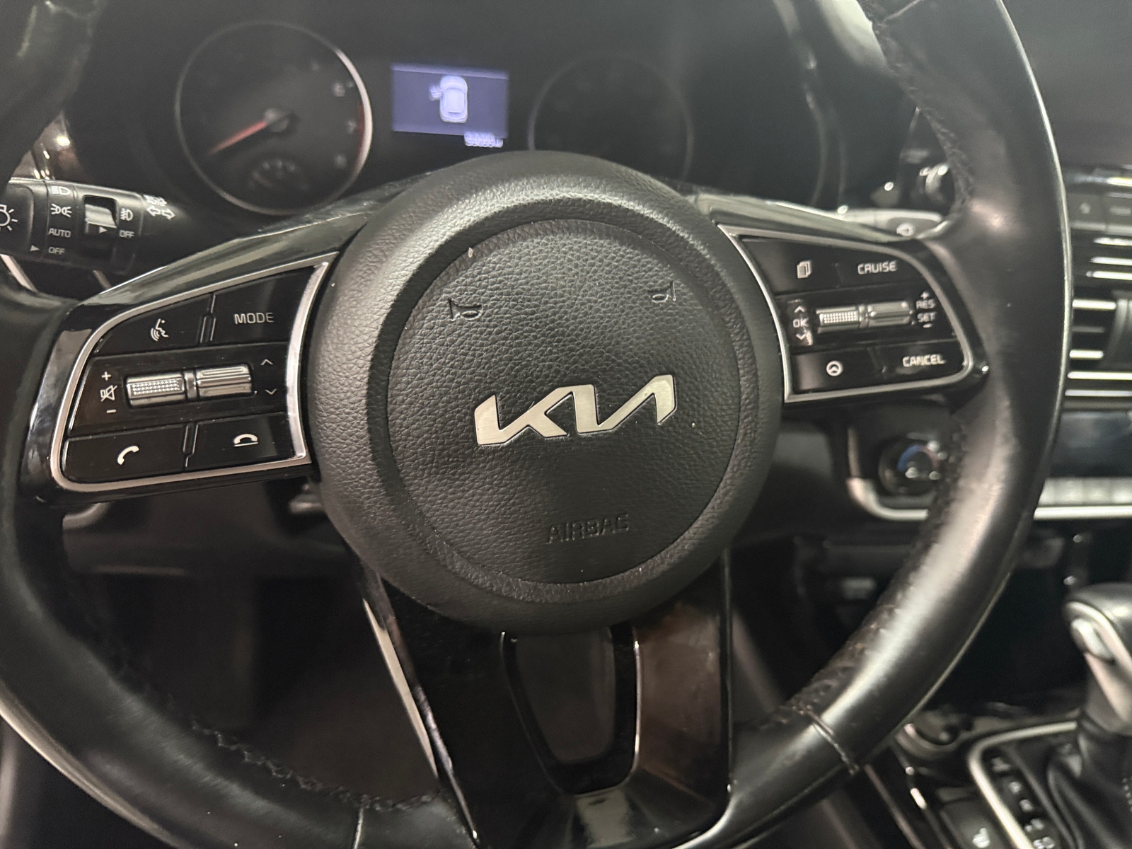 Thumbnail: 2022 Kia Seltos - 4