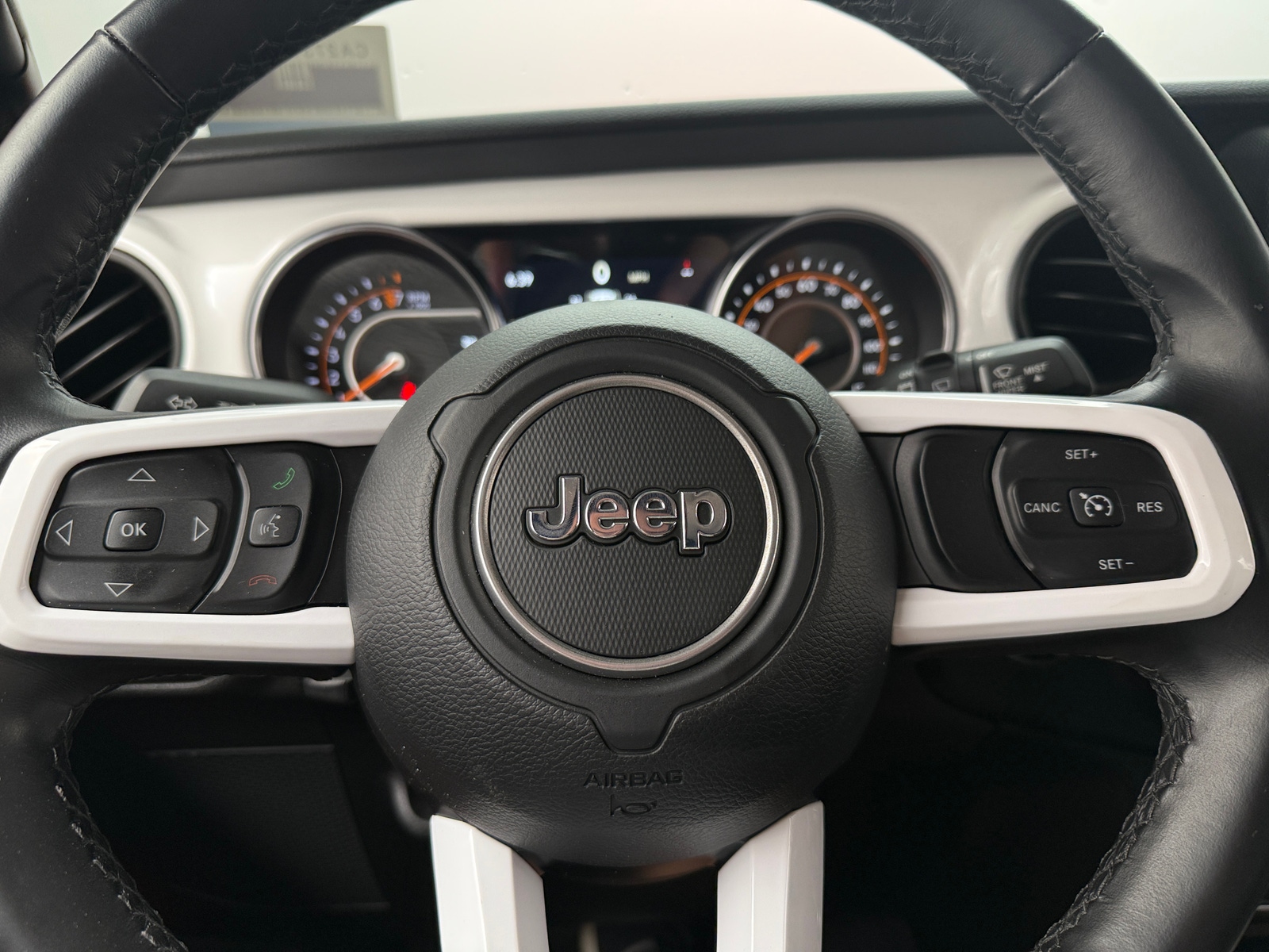 Thumbnail: 2021 Jeep Wrangler - 5