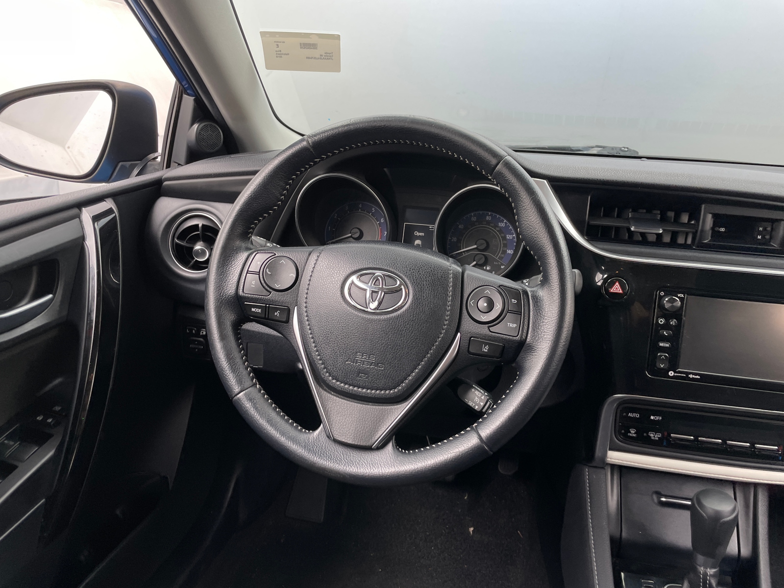 Thumbnail: 2018 Toyota Corolla iM - 5