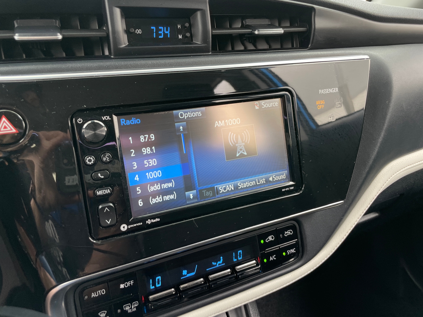 Thumbnail: 2018 Toyota Corolla iM - 4