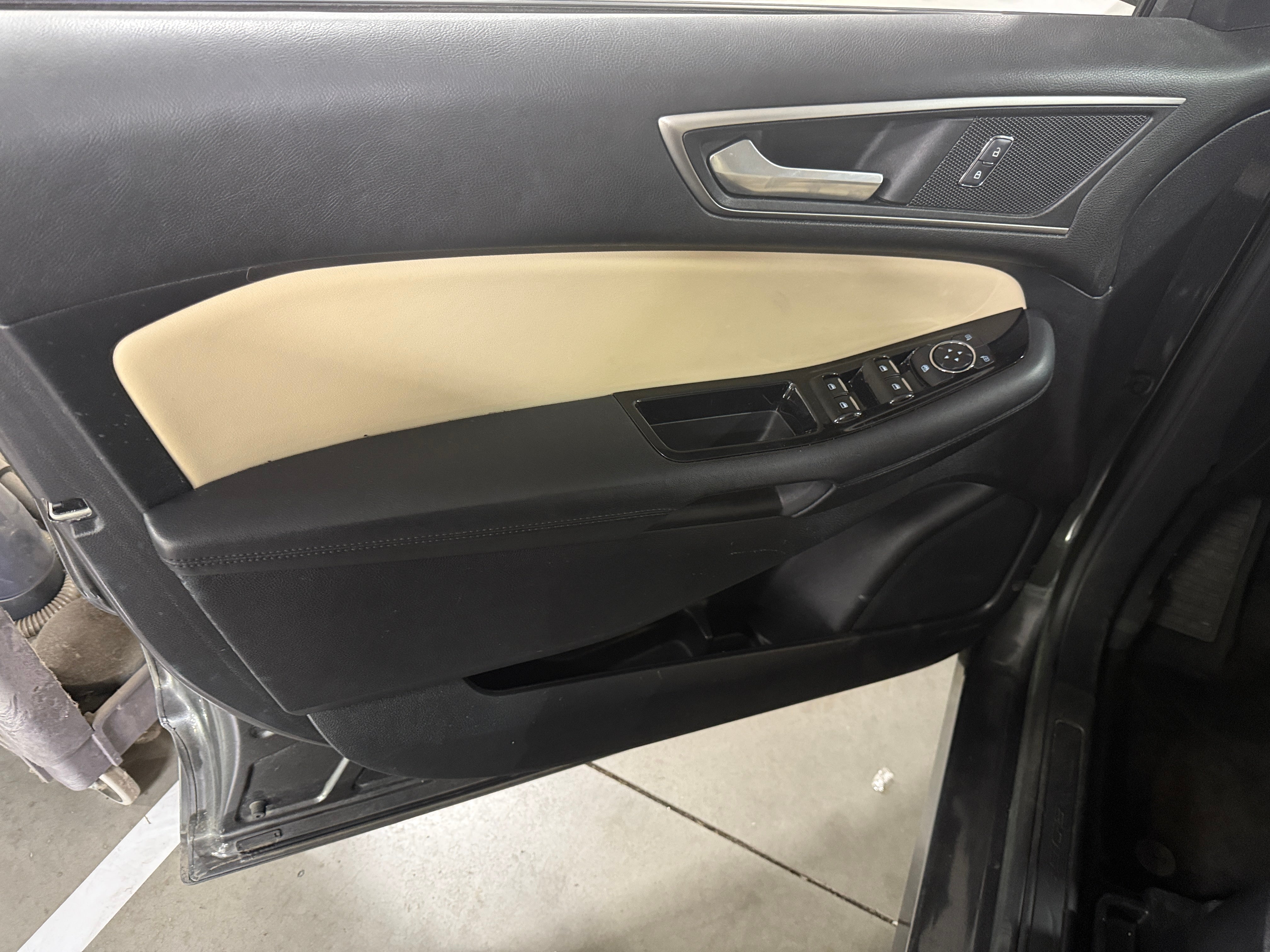 2015 Ford Edge