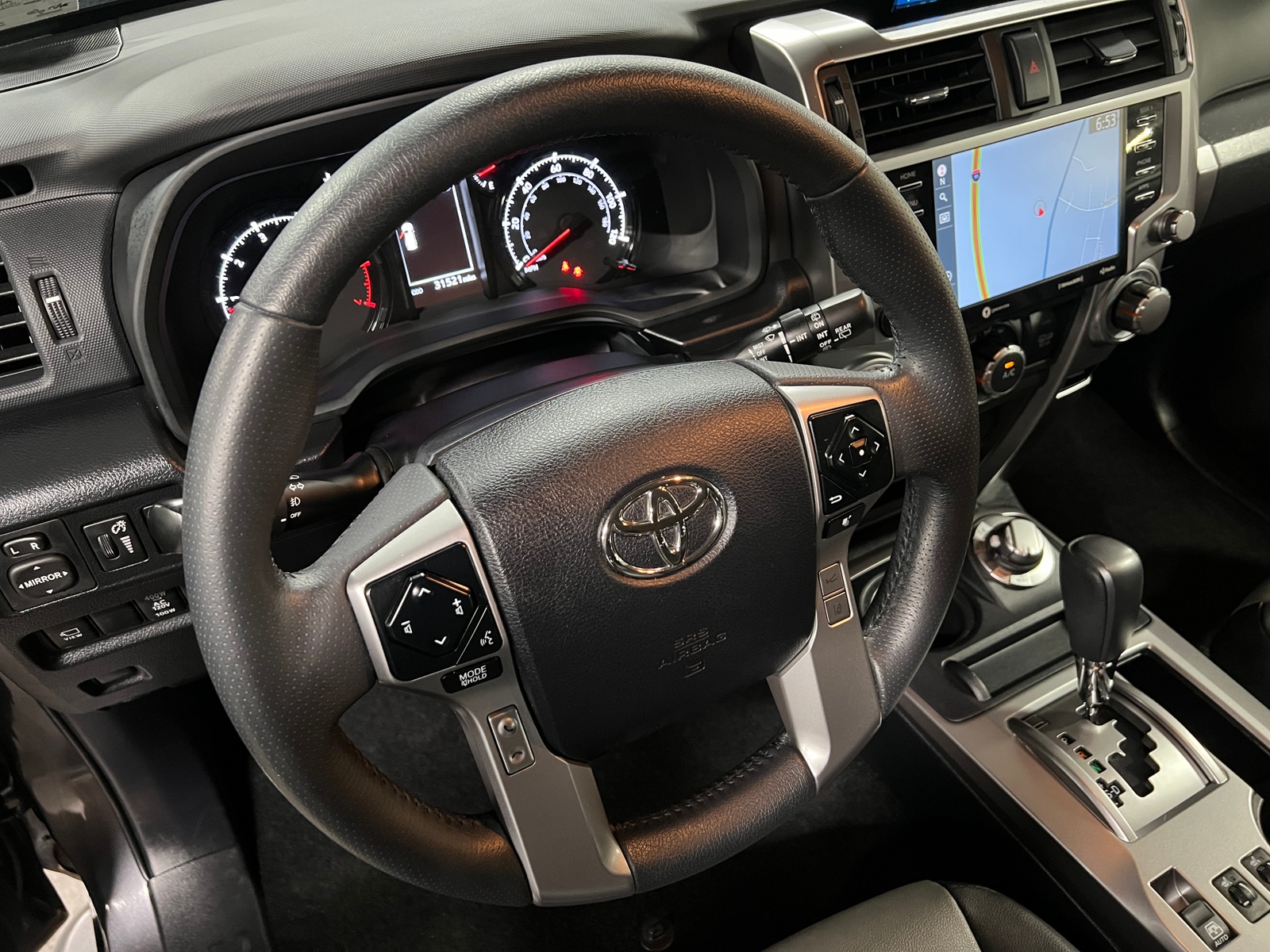 Thumbnail: 2022 Toyota 4Runner - 4