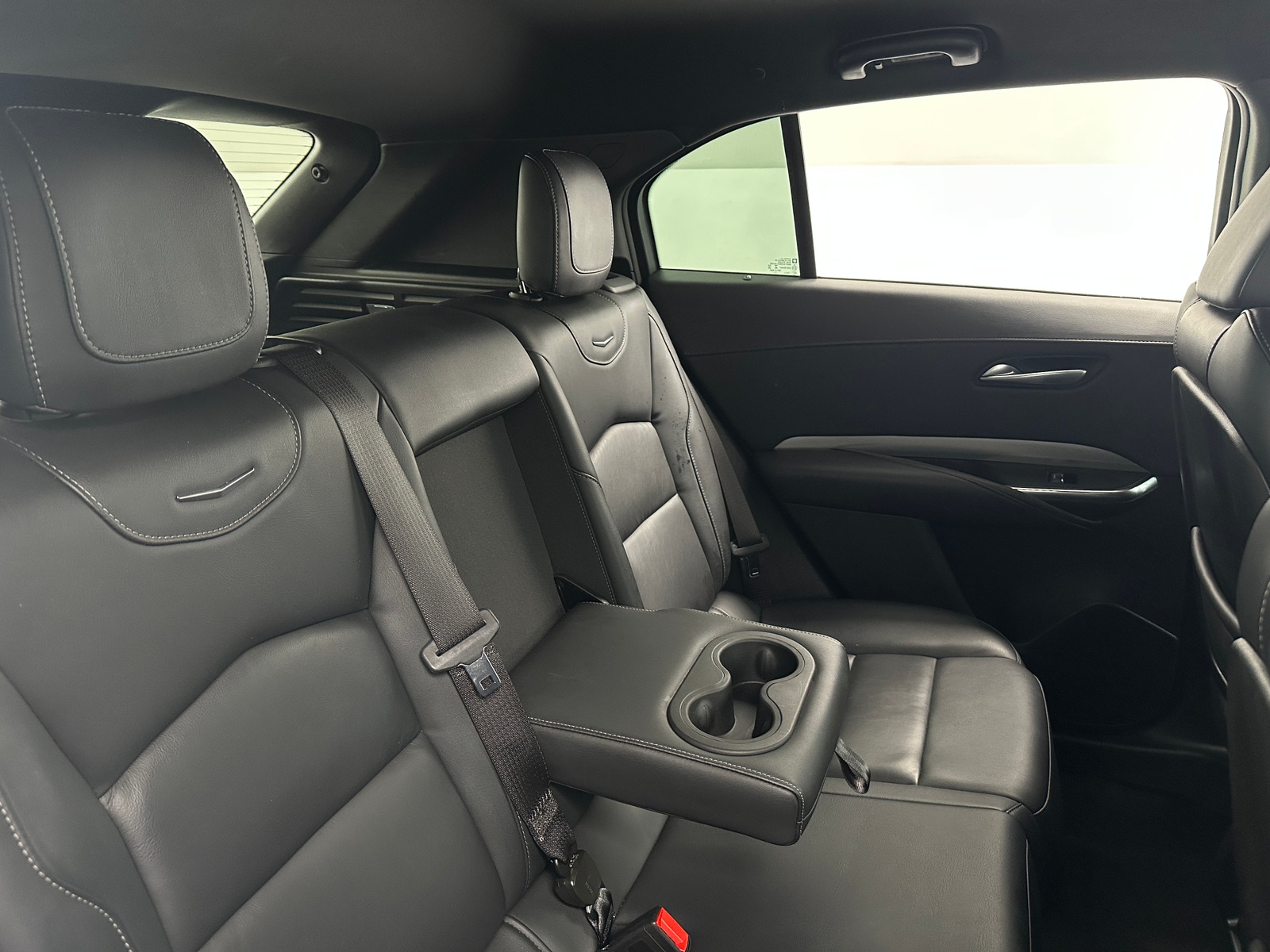 Thumbnail: 2023 Cadillac XT4 - 5