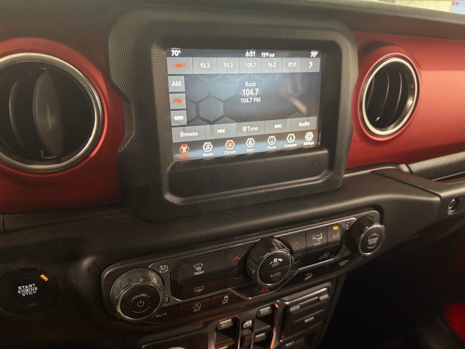 Thumbnail: 2019 Jeep Wrangler - 4