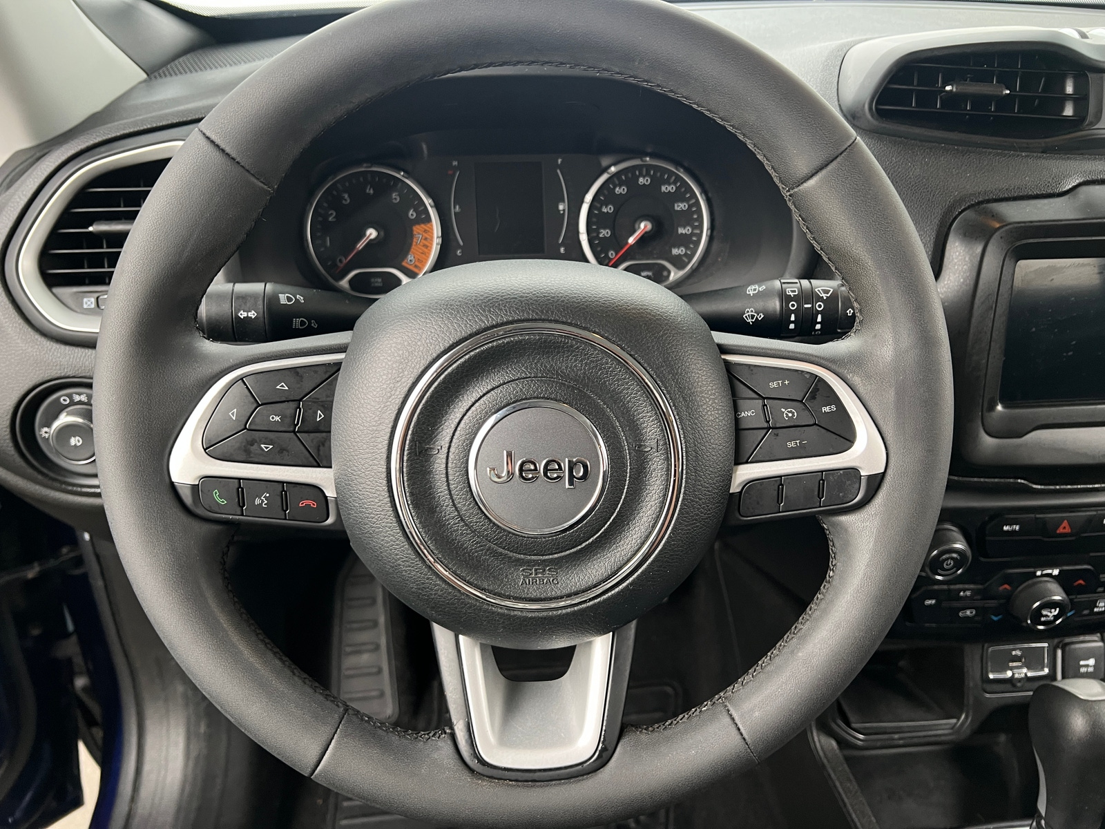 Thumbnail: 2020 Jeep Renegade - 5
