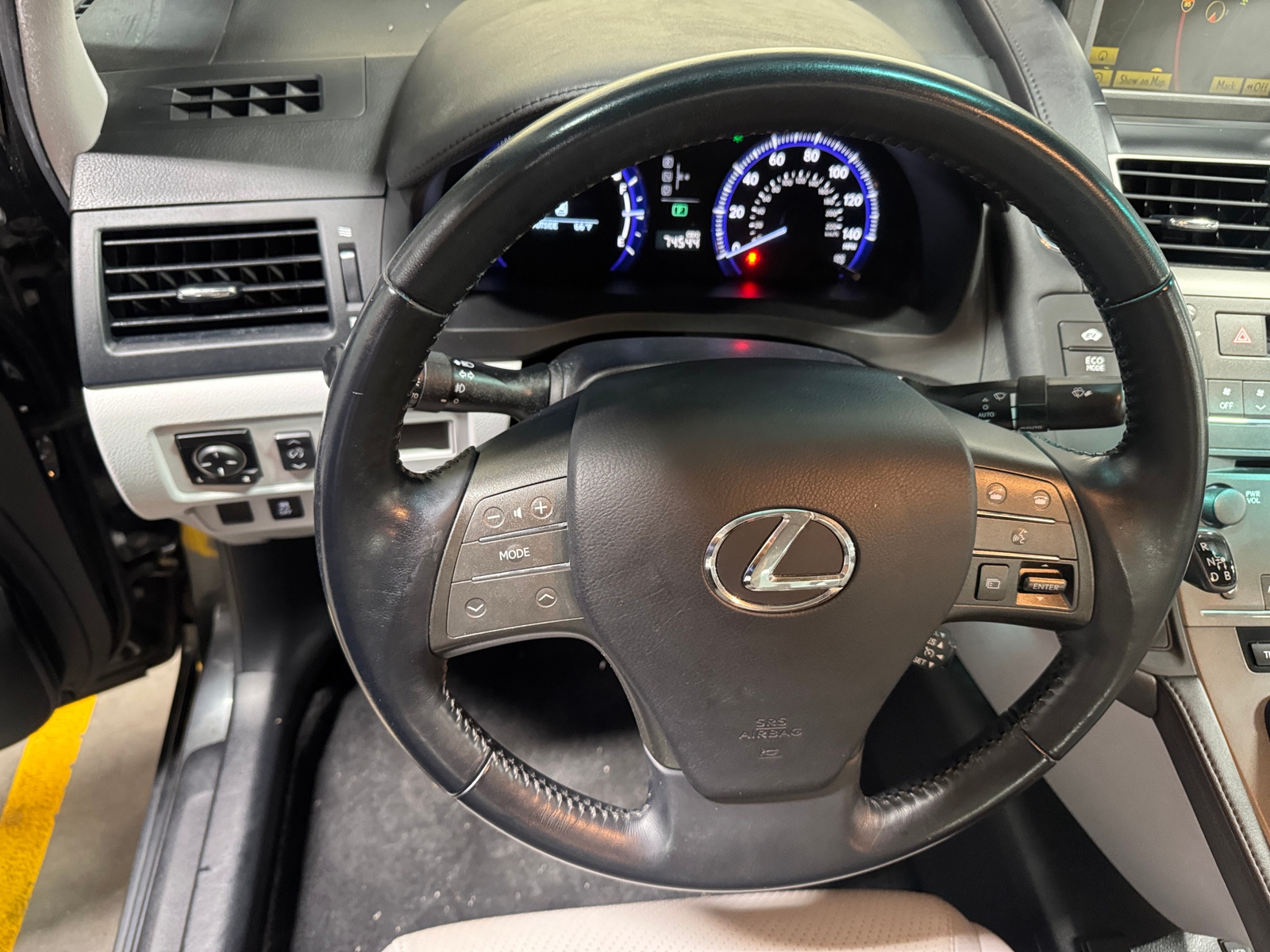 Thumbnail: 2010 Lexus HS - 4