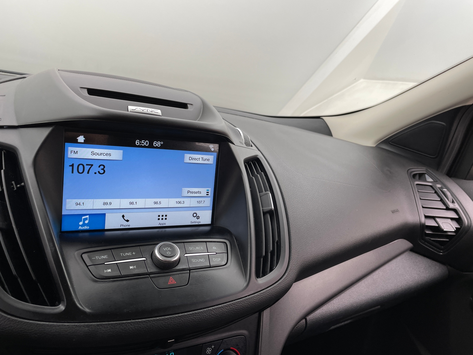Thumbnail: 2017 Ford Escape - 4