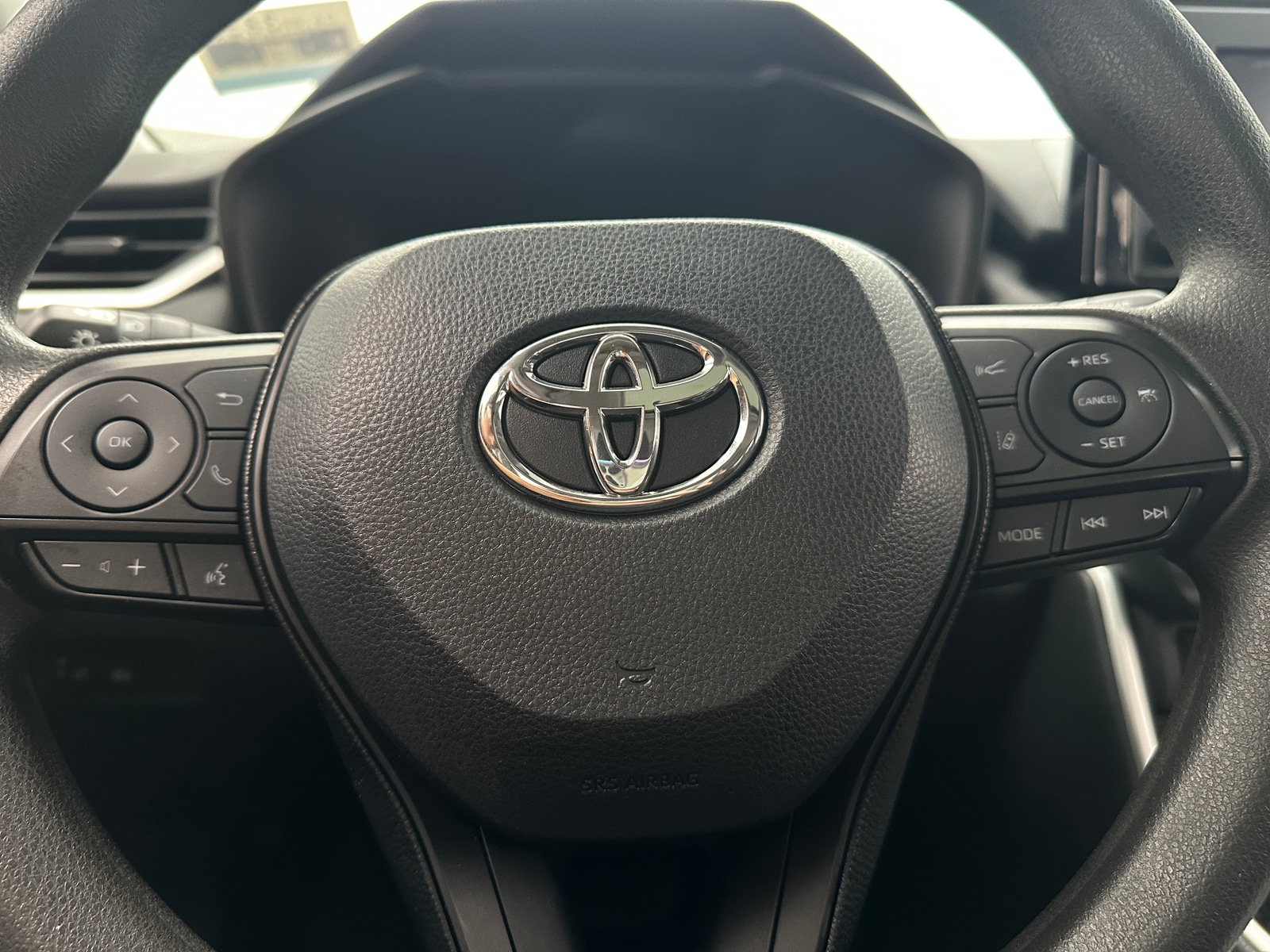 Thumbnail: 2019 Toyota RAV4 - 5