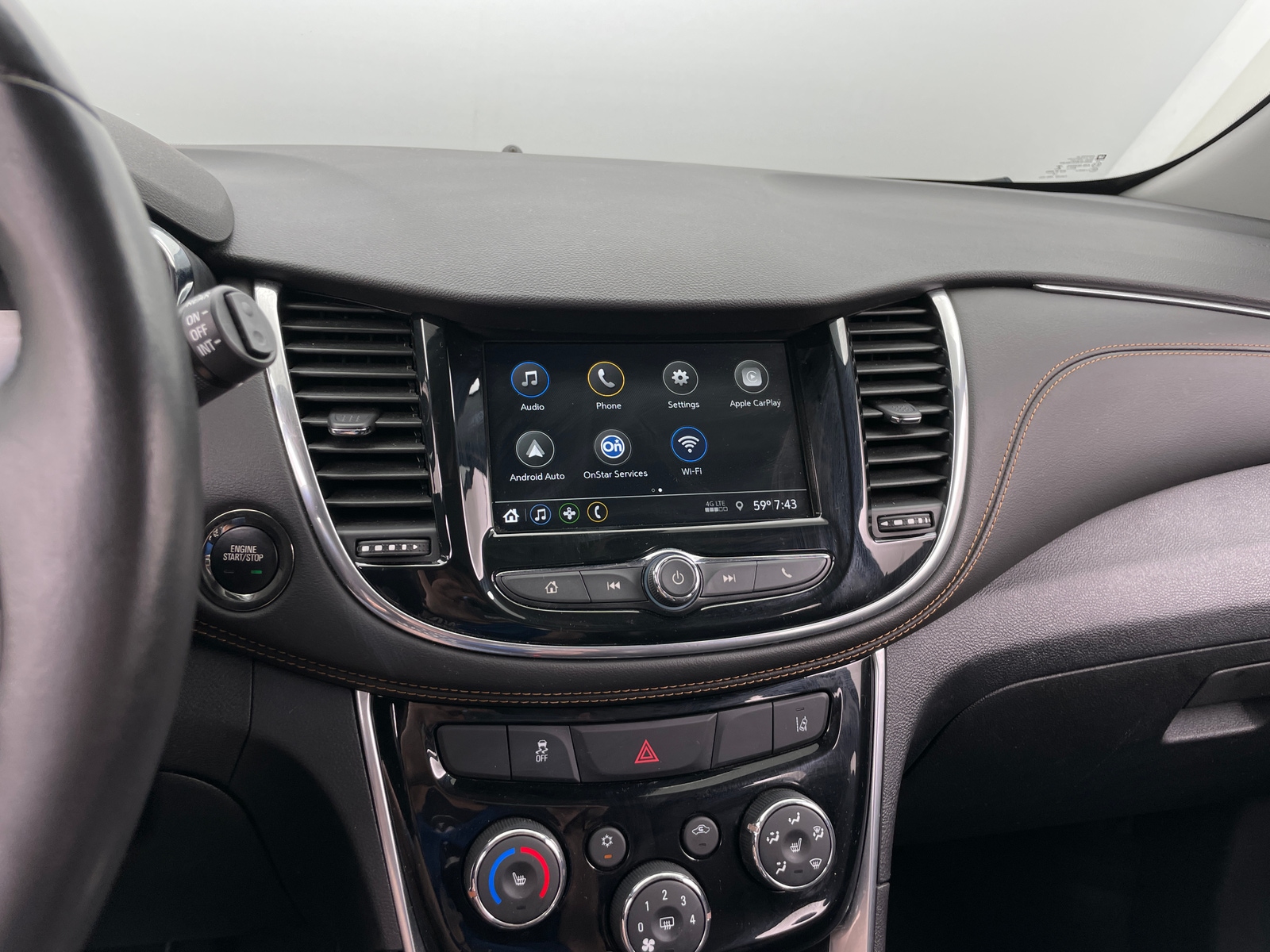 Thumbnail: 2019 Chevrolet Trax - 3