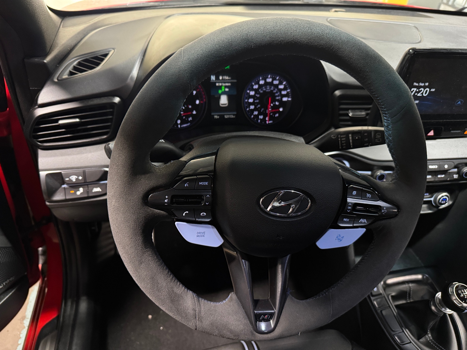 Thumbnail: 2021 Hyundai Veloster - 4
