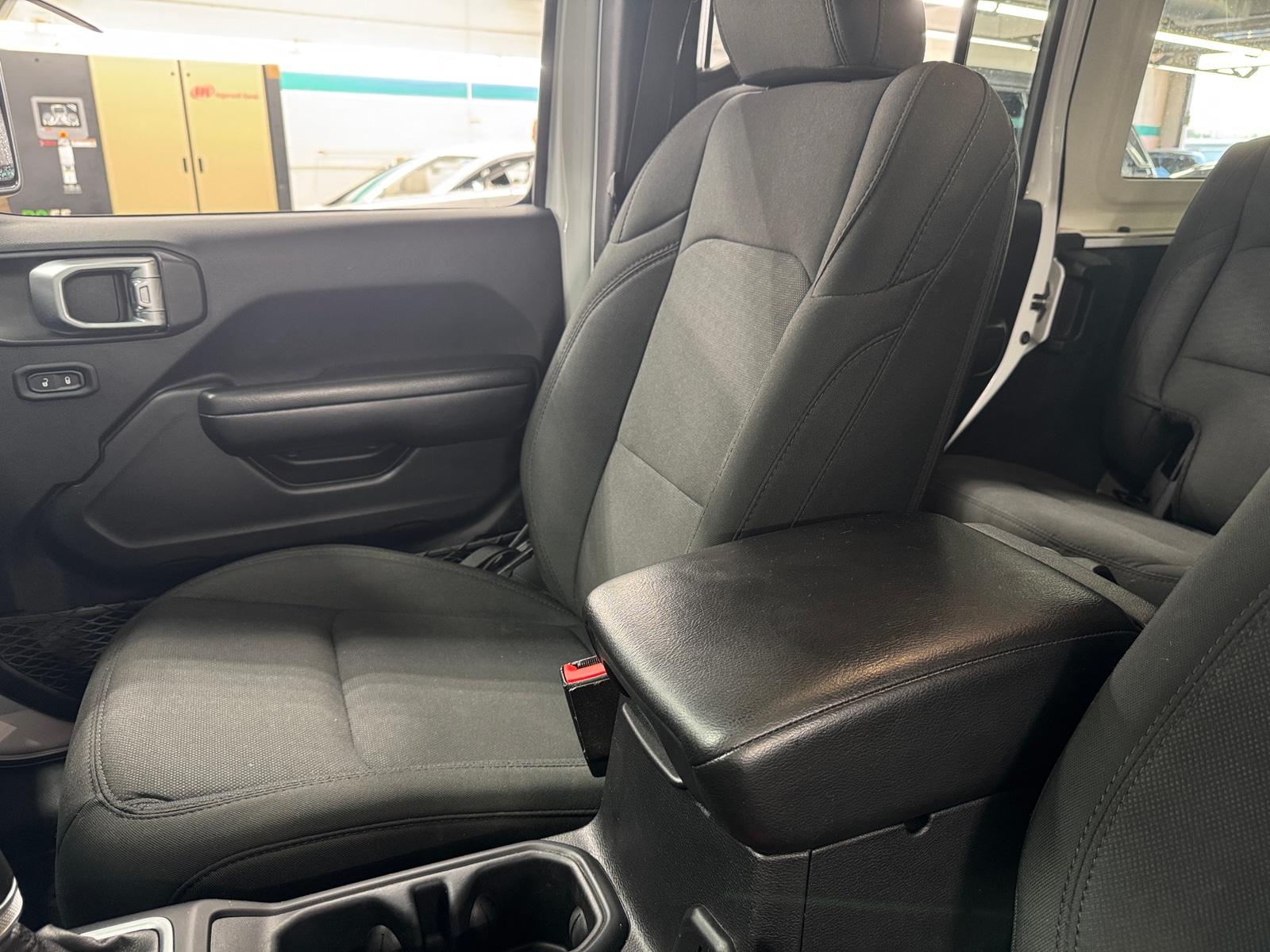 Thumbnail: 2019 Jeep Wrangler - 2