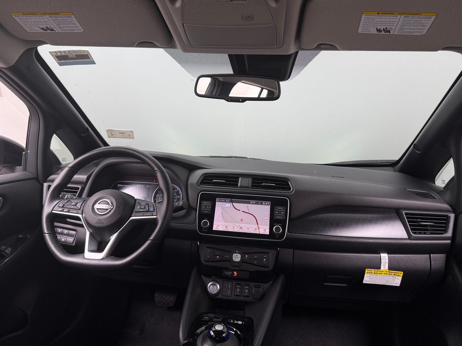 Thumbnail: 2025 Nissan Leaf - 3