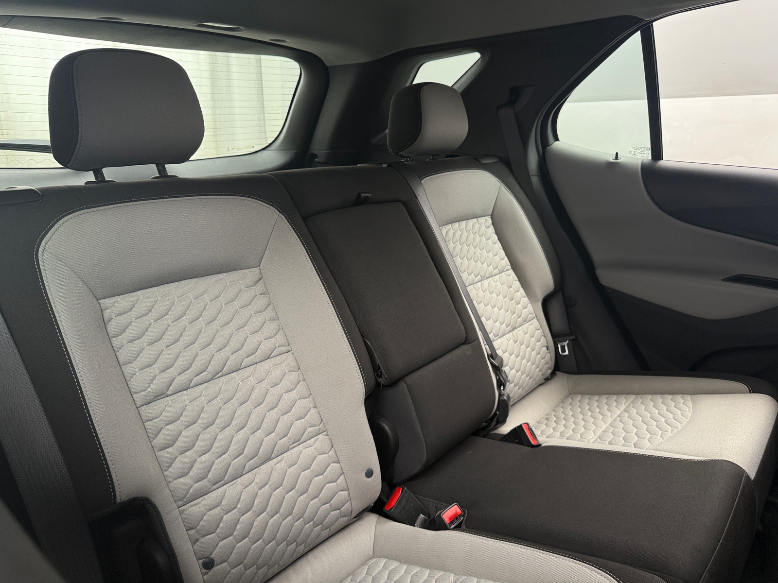 Thumbnail: 2021 Chevrolet Equinox - 6