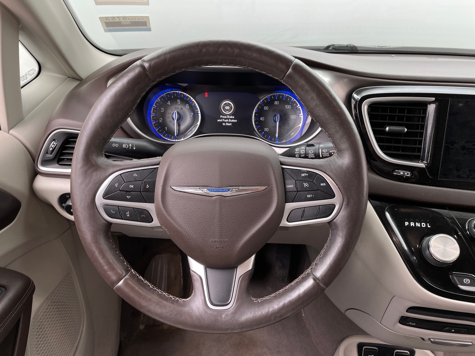 Thumbnail: 2018 Chrysler Pacifica - 4