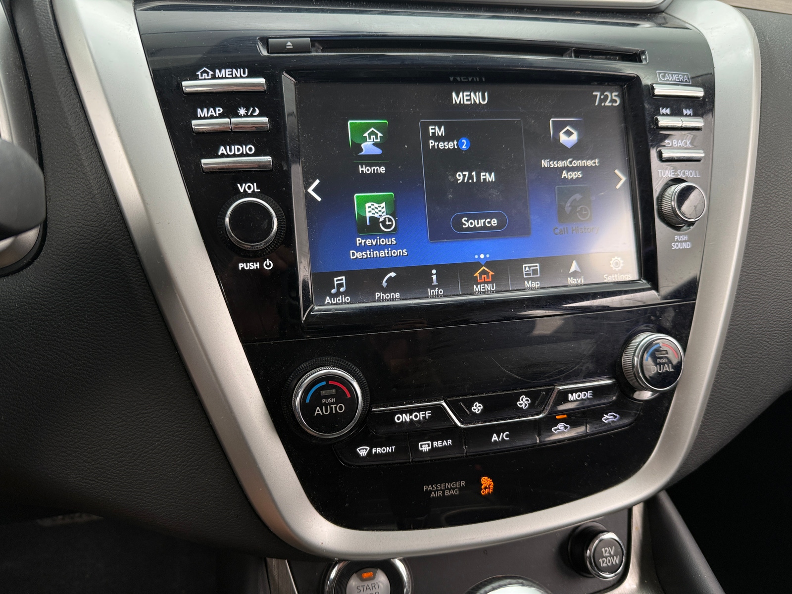 Thumbnail: 2016 Nissan Murano - 4