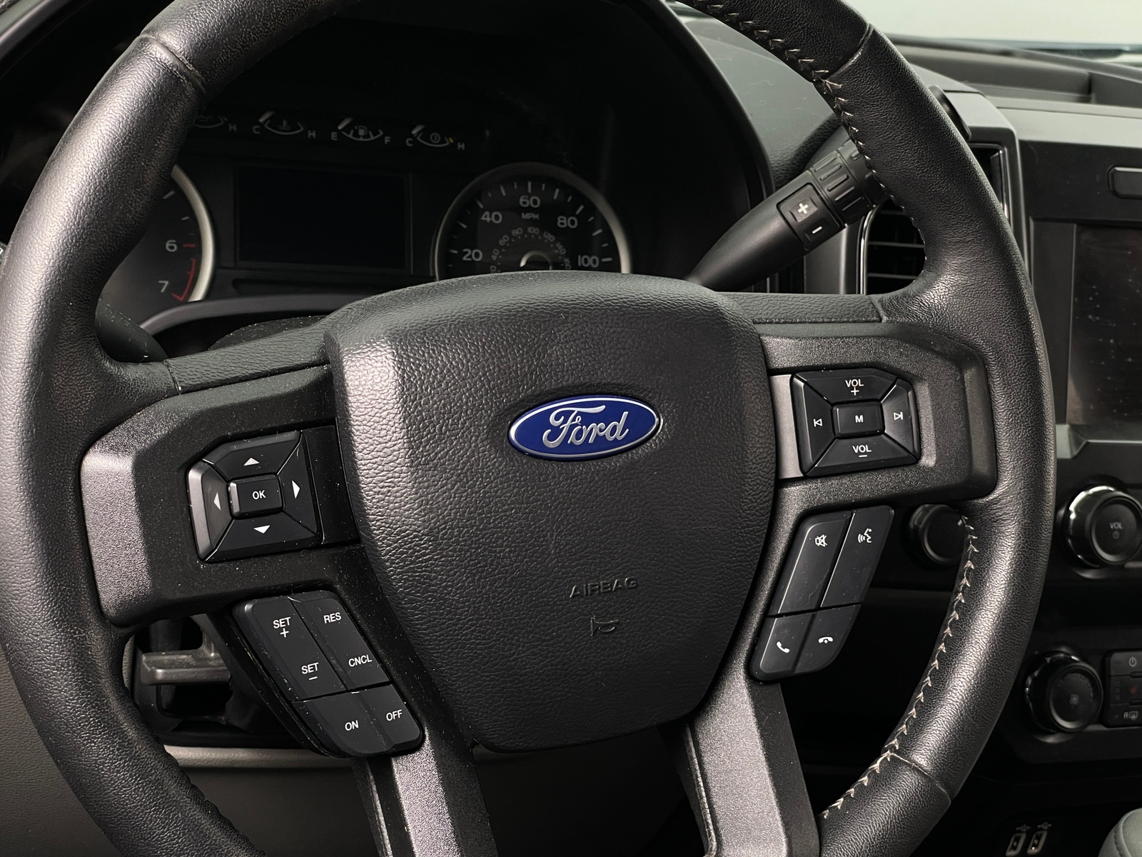 Thumbnail: 2019 Ford Econoline - 5