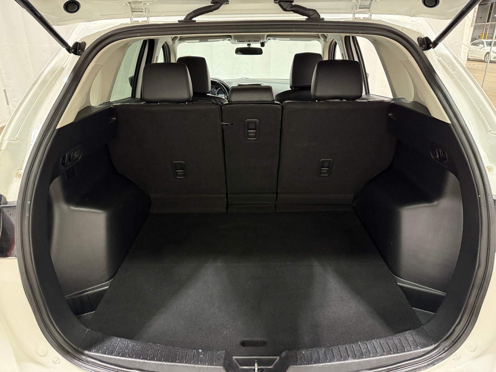 Thumbnail: 2016 Mazda CX-5 - 6