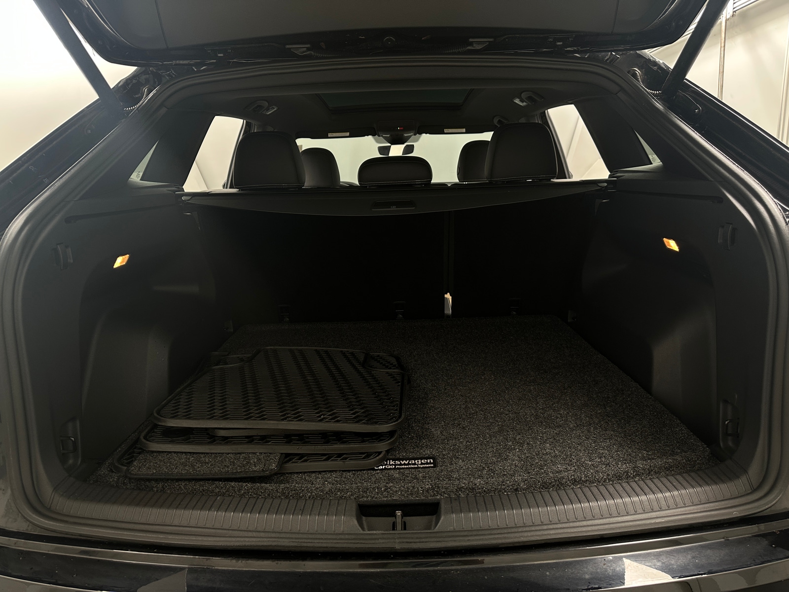 Thumbnail: 2021 Volkswagen Atlas - 6