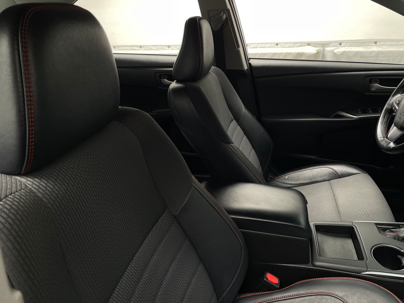 Thumbnail: 2016 Toyota Camry - 2