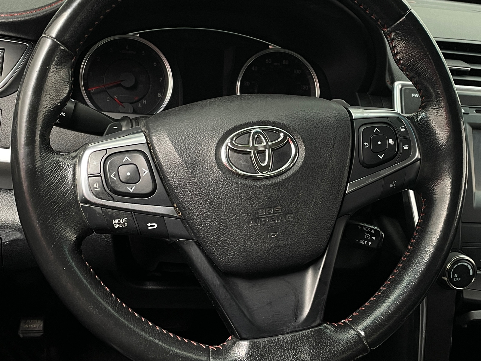 Thumbnail: 2016 Toyota Camry - 5