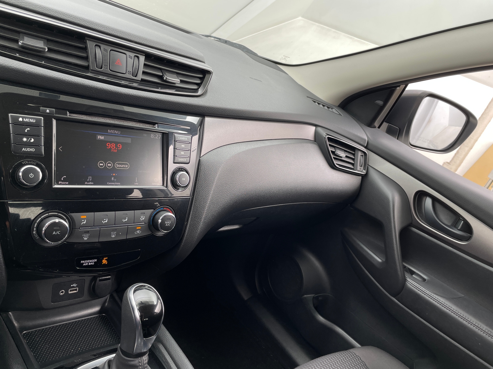Thumbnail: 2019 Nissan Rogue Sport - 4