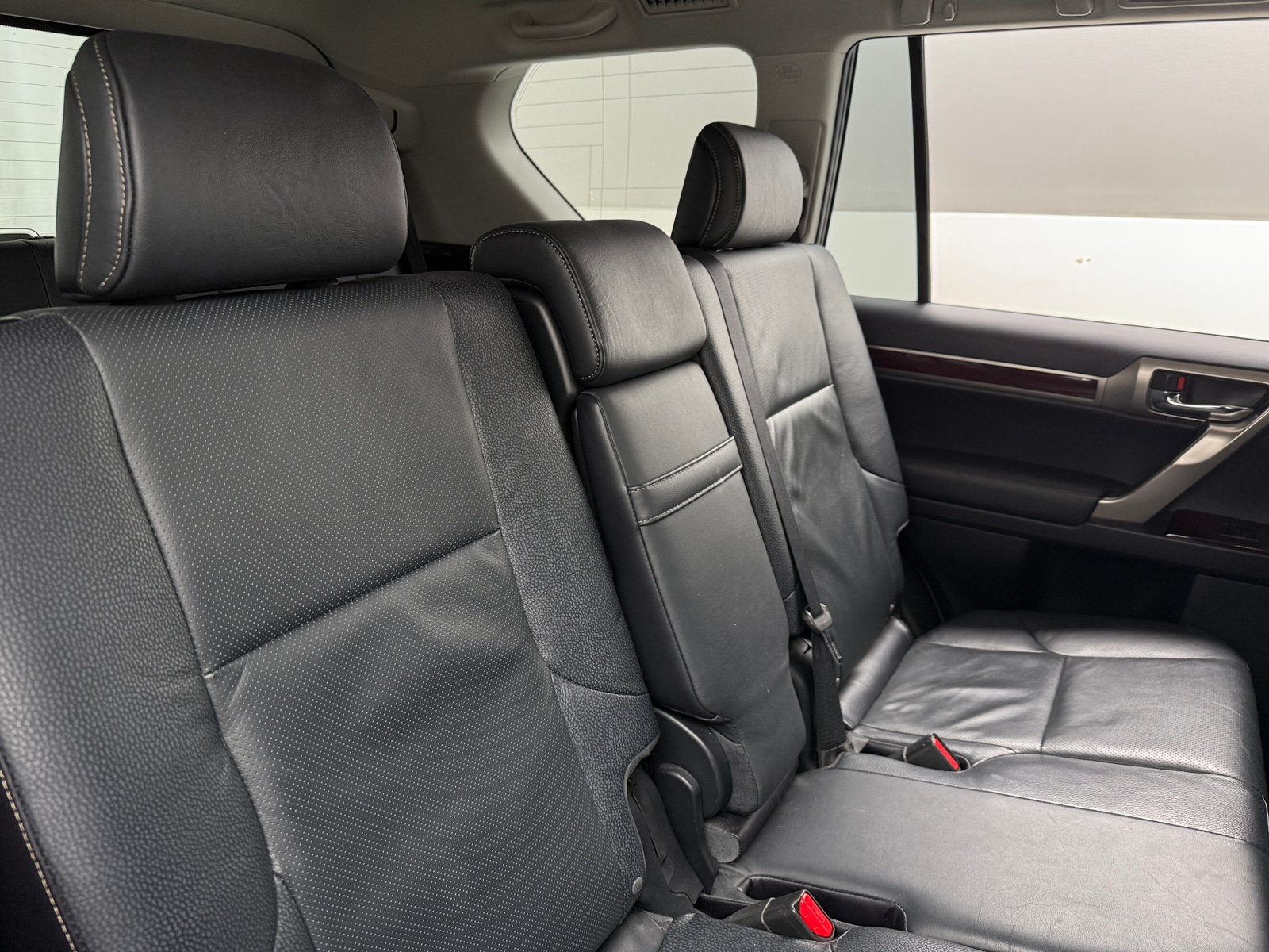 Thumbnail: 2016 Lexus GX - 5