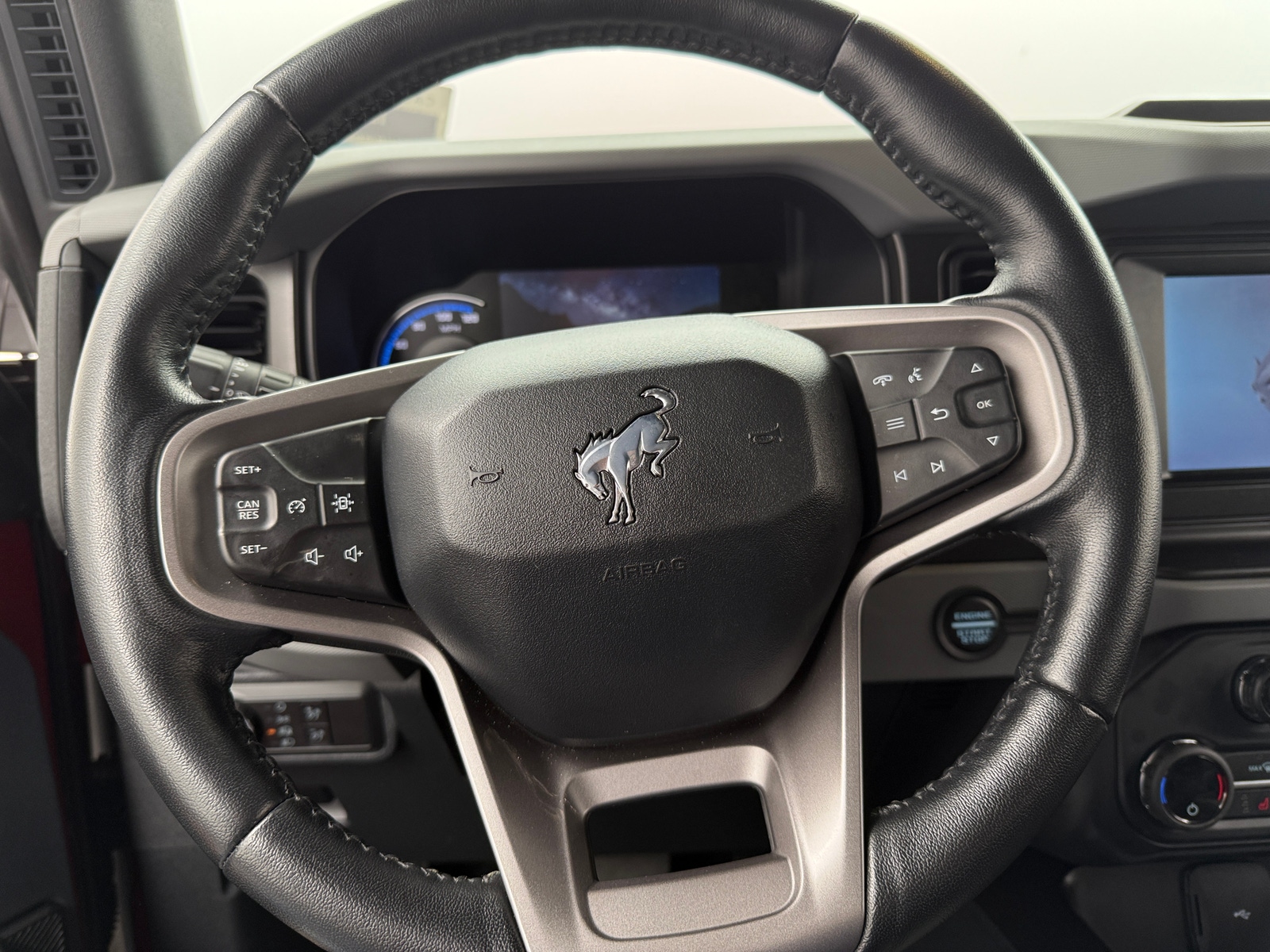 Thumbnail: 2021 Ford Bronco - 5