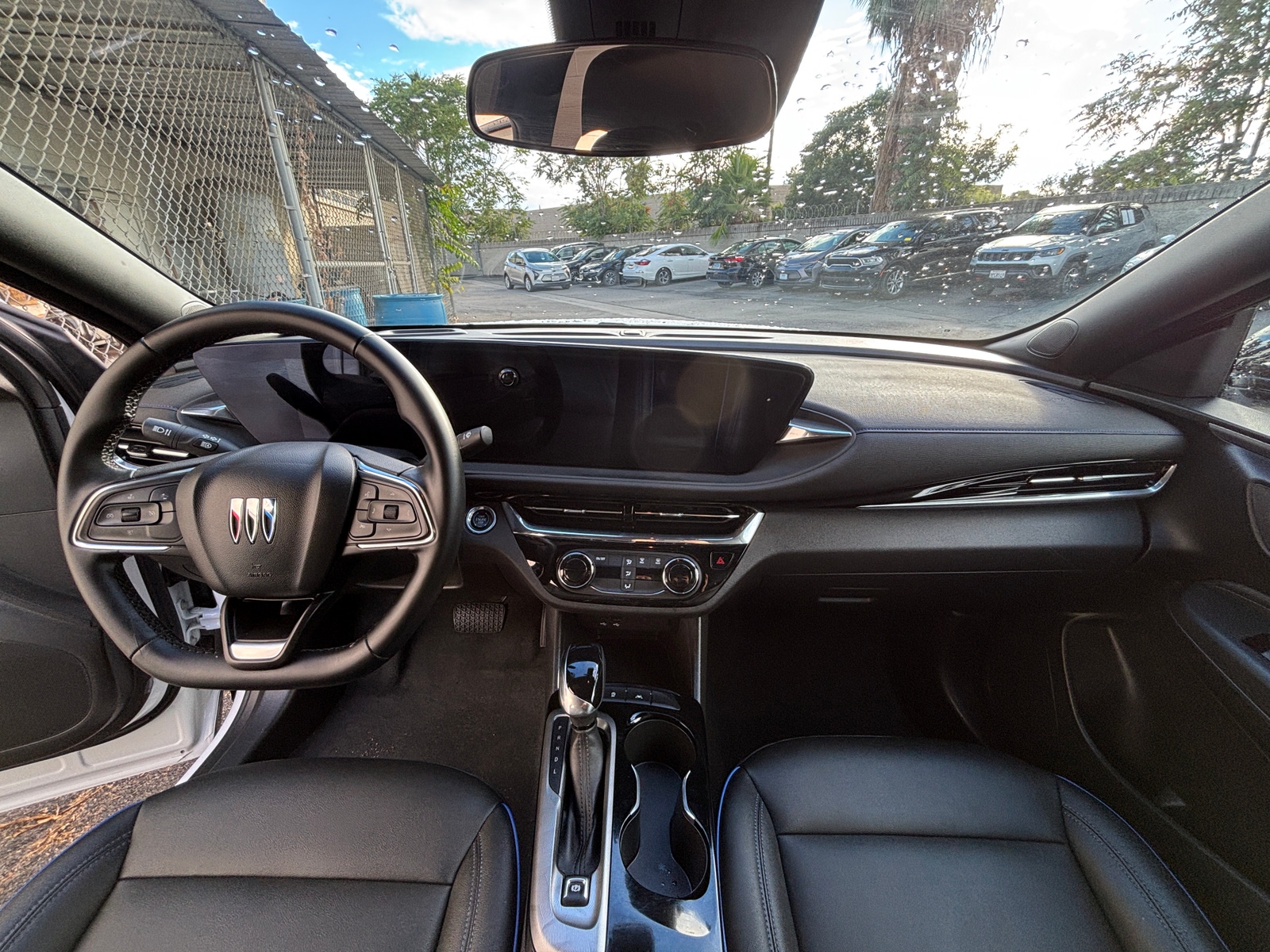 Thumbnail: 2025 Buick Envista - 3